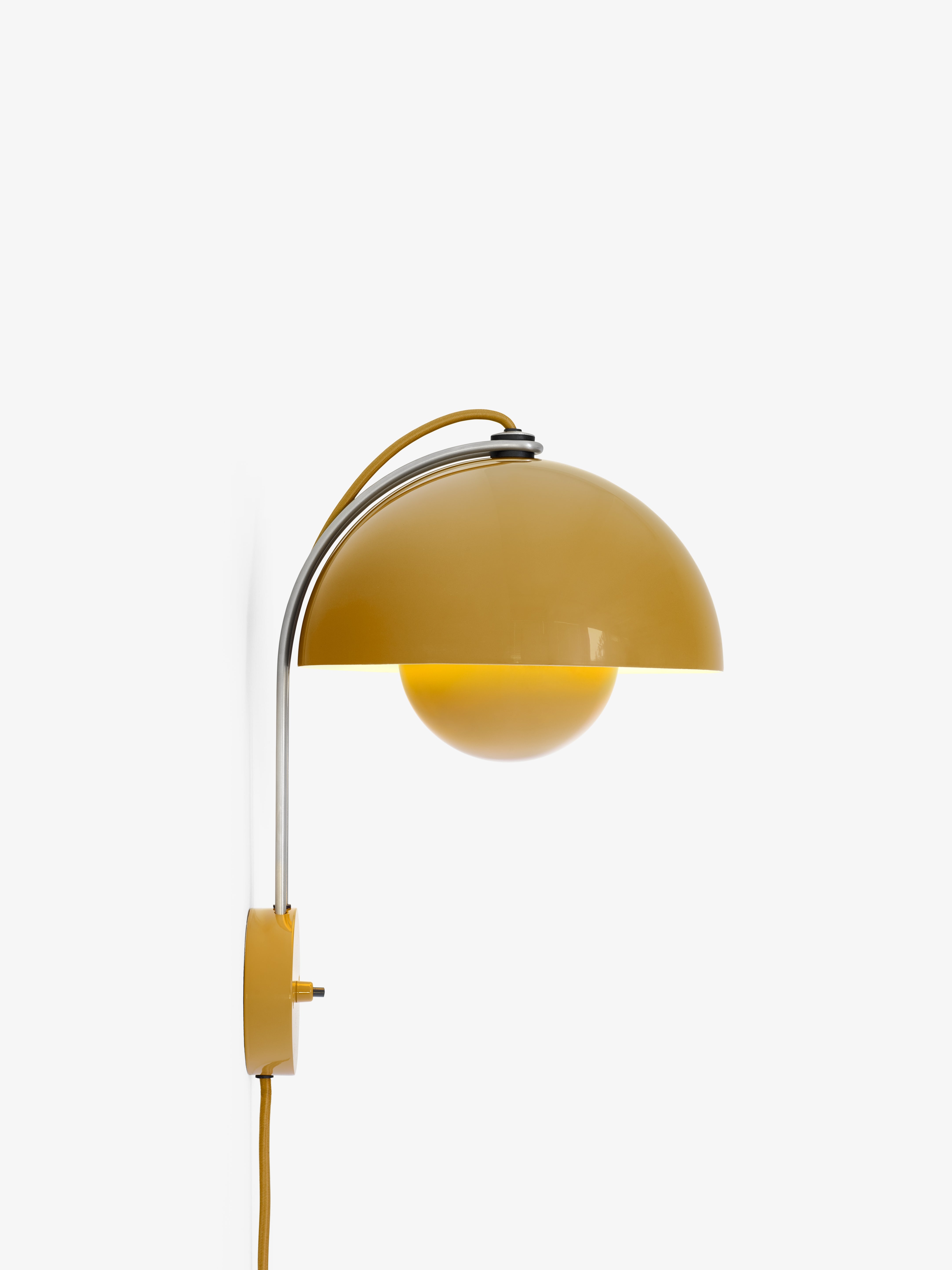 Wandlamp FLOWERPOT VP8 mosterdgeel