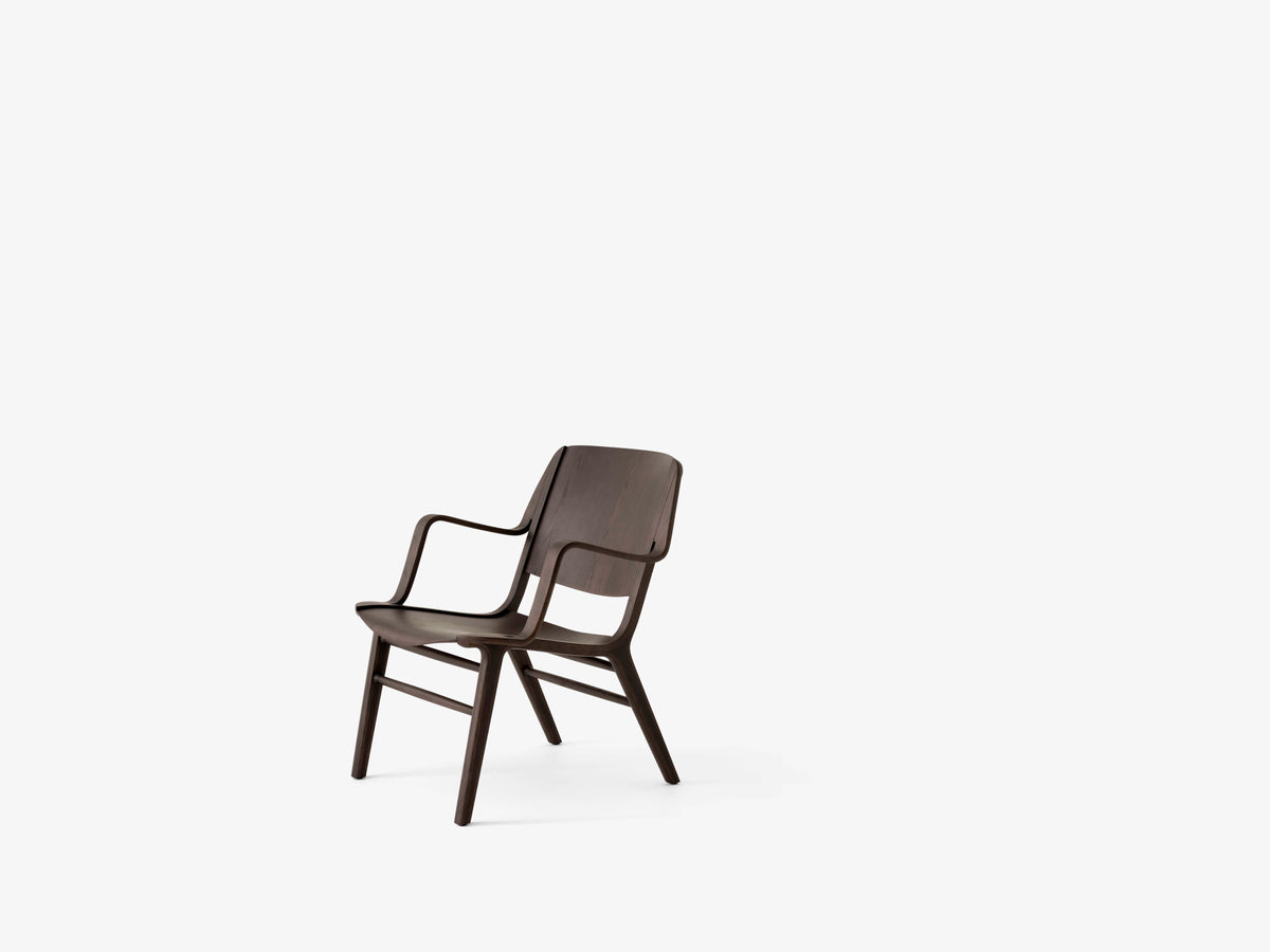 AX HM11 fauteuil donker gelakt eikenhout en eikenfineer