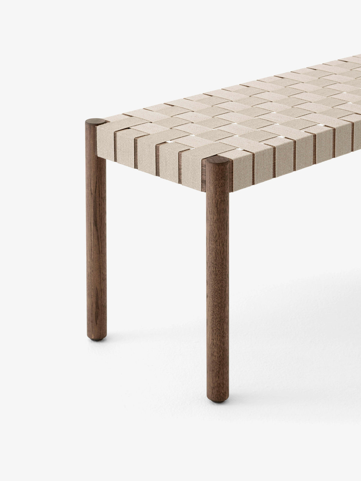 Bank BETTY met beige geweven zitting van gerookt, geolied eiken