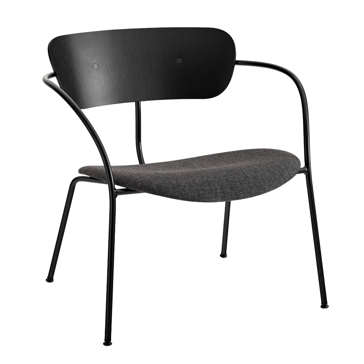 PAVILION AV6 fauteuil zwart gelakt eikenhout met een gestoffeerde zitting en een zwarte basis