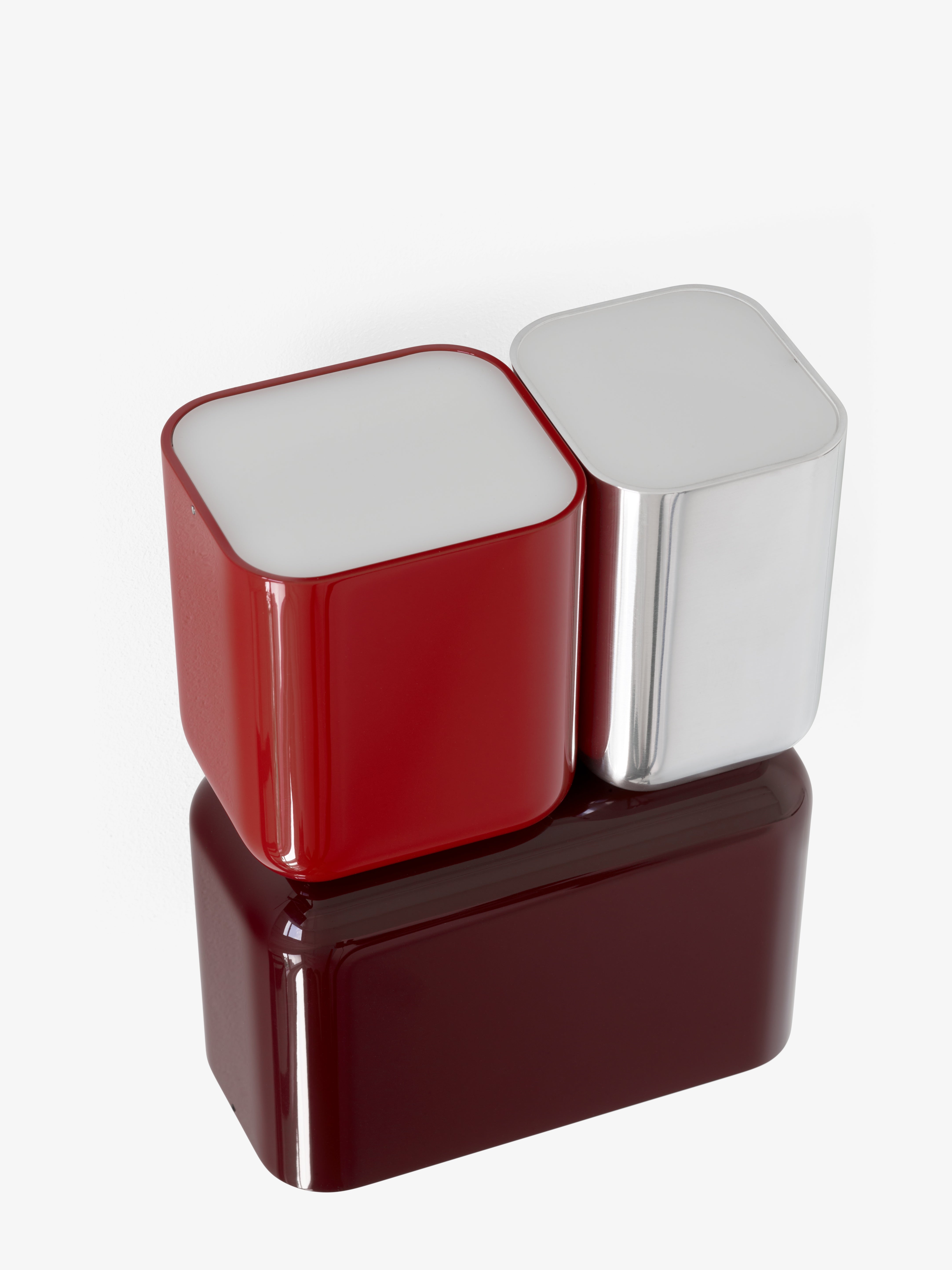 Wandlamp TABATA bordeaux met zilver en rood