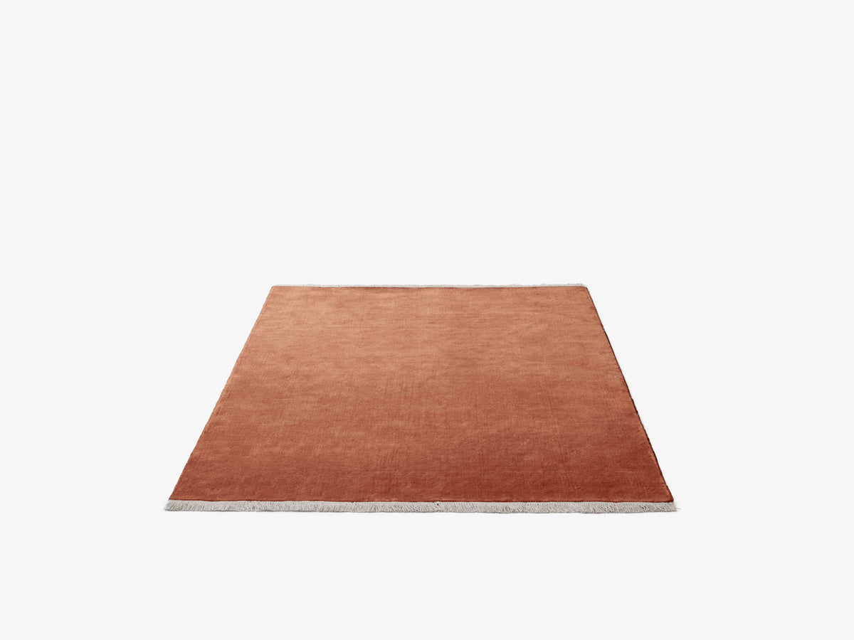 Vloerkleed met franjes THE MOOR gedempt rood