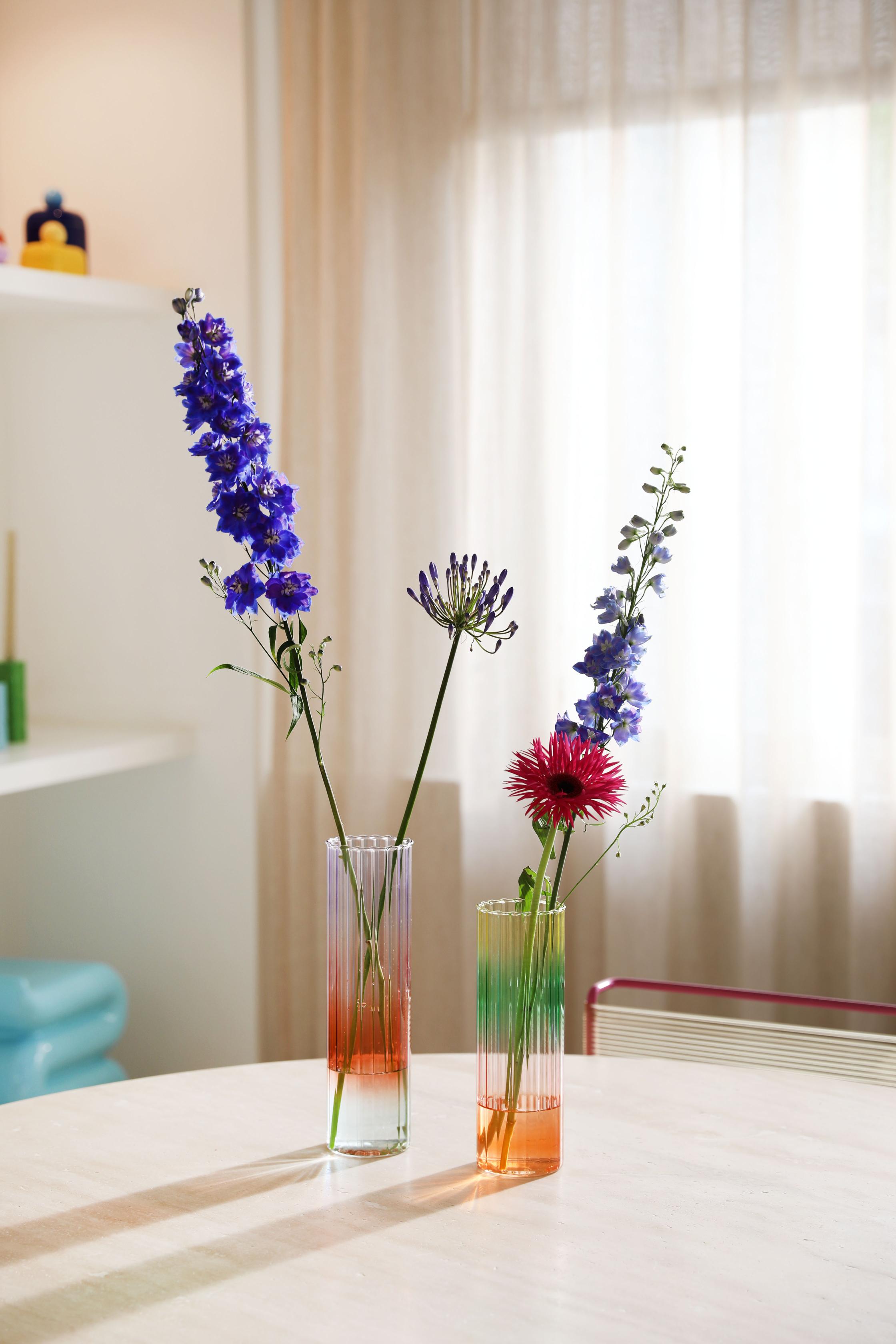 GRADIENT vase green with orange