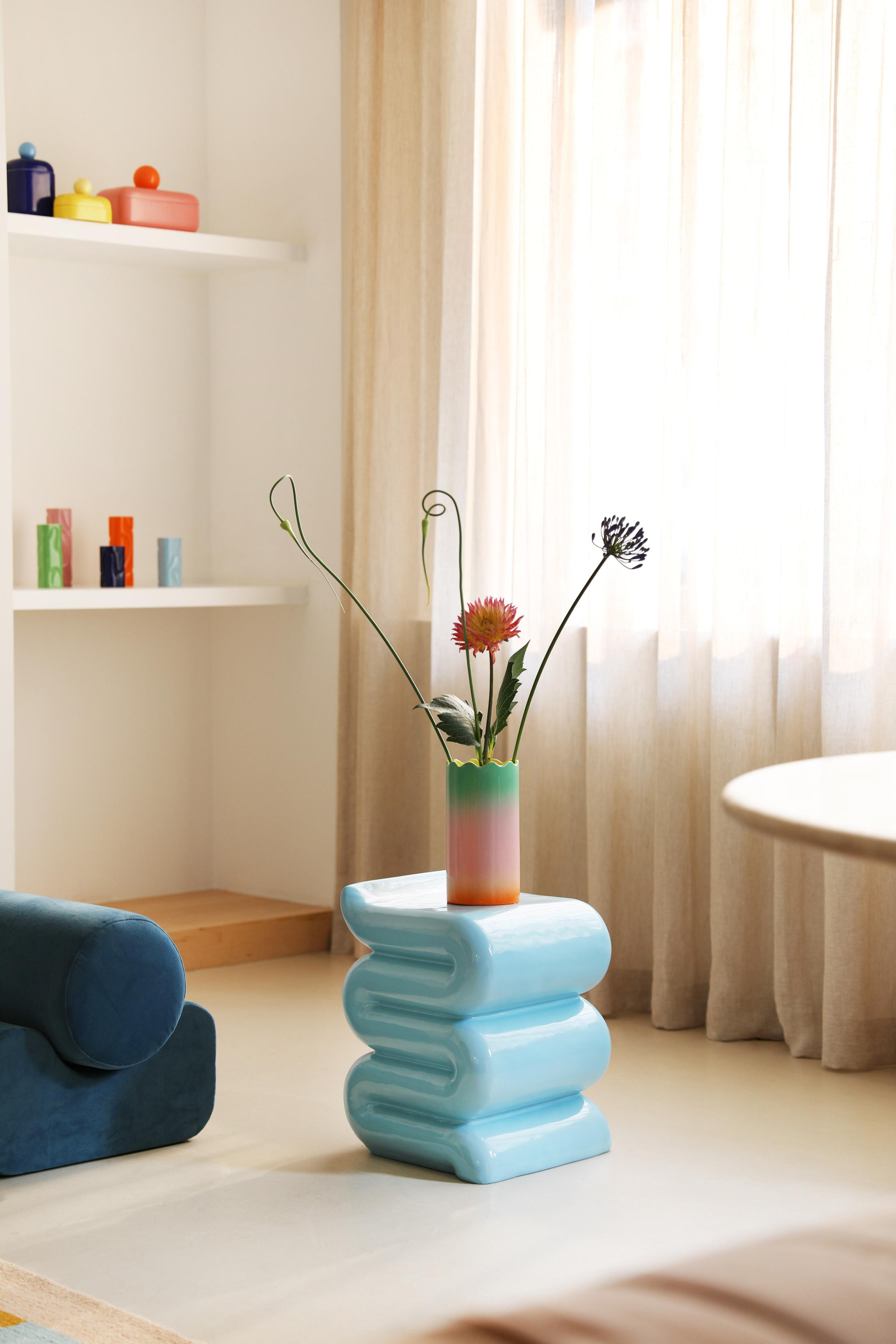 Vase FADE purple-orange gradient