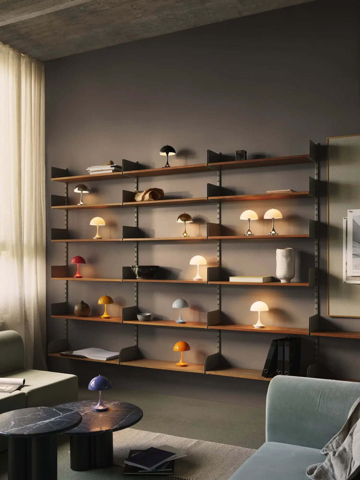 Lampa przenośna PANTHELLA 160 błękitny opal, marka Louis Poulsen