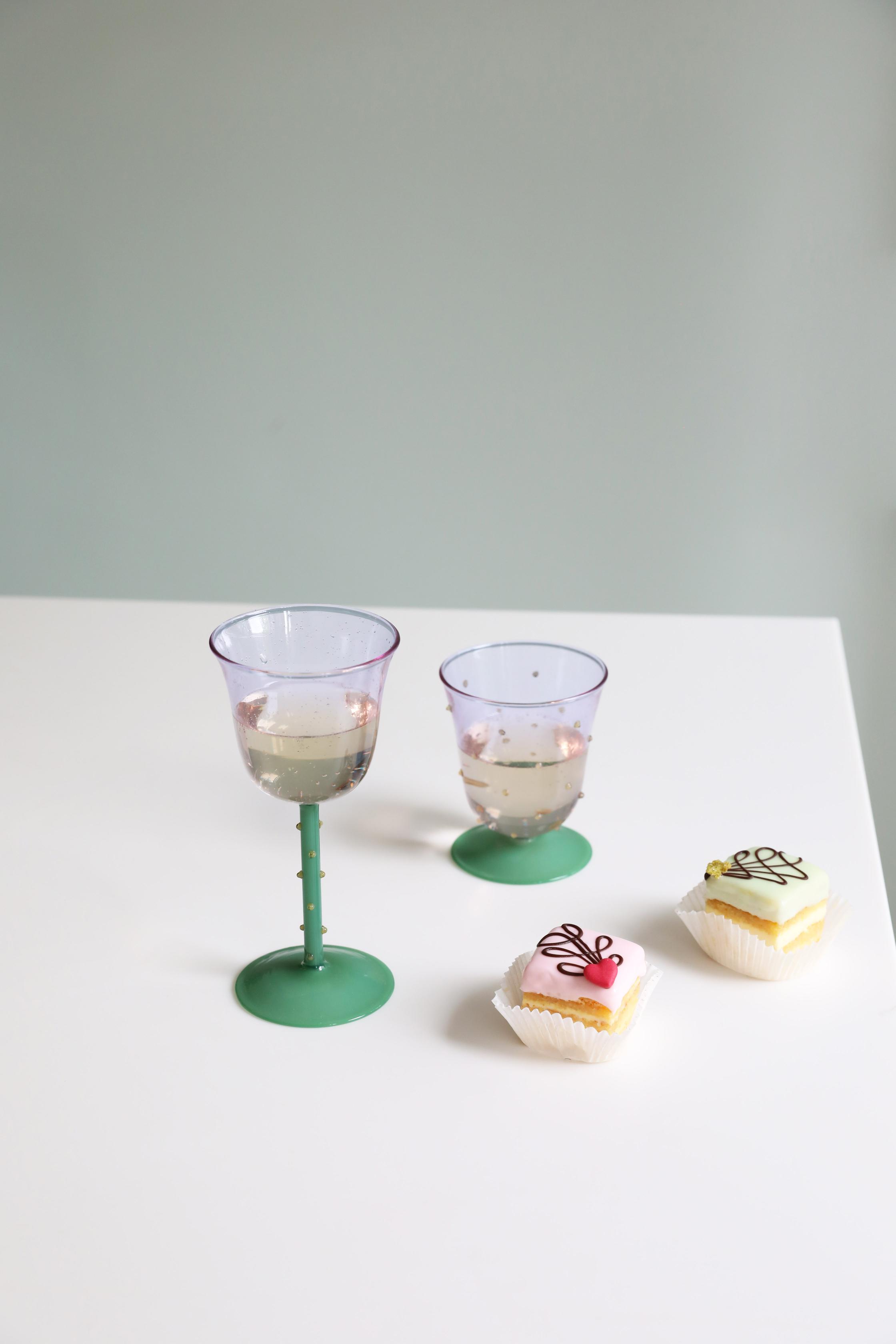 Set van glazen glazen DOT groen met paars