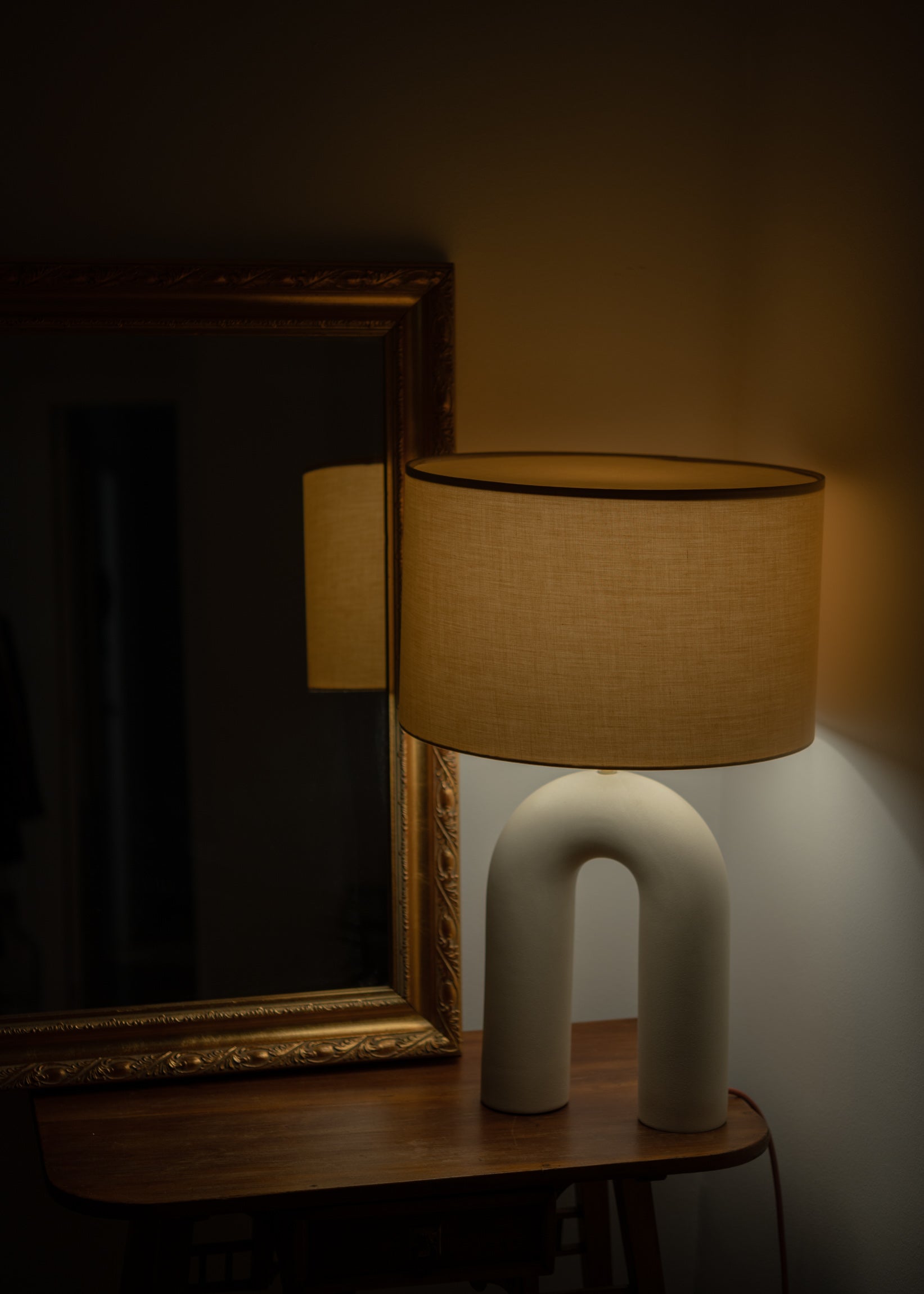 Tafellamp van keramiek ARKO ecru