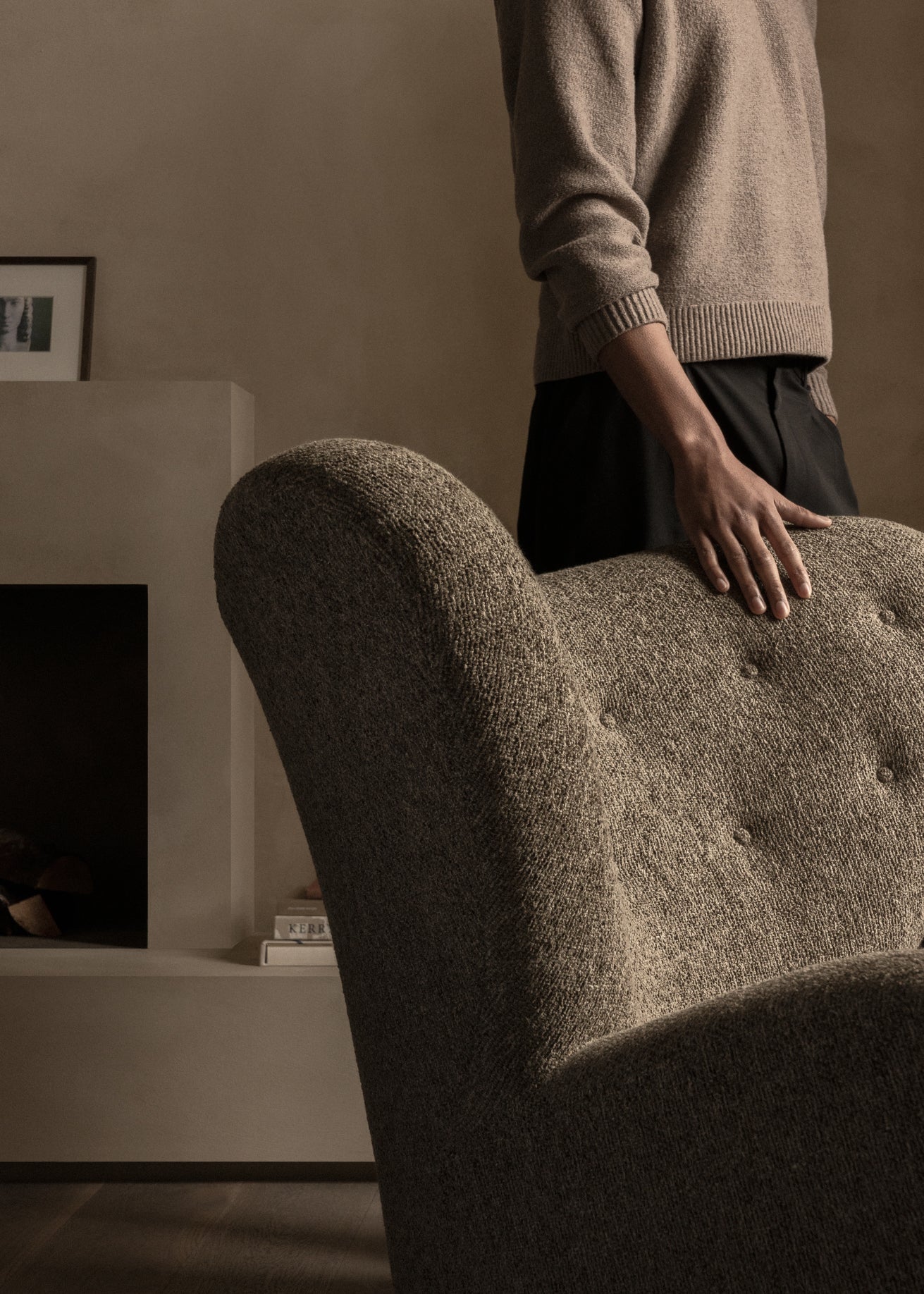 Sessel DER MÜDE MANN kremfarbener Boucle