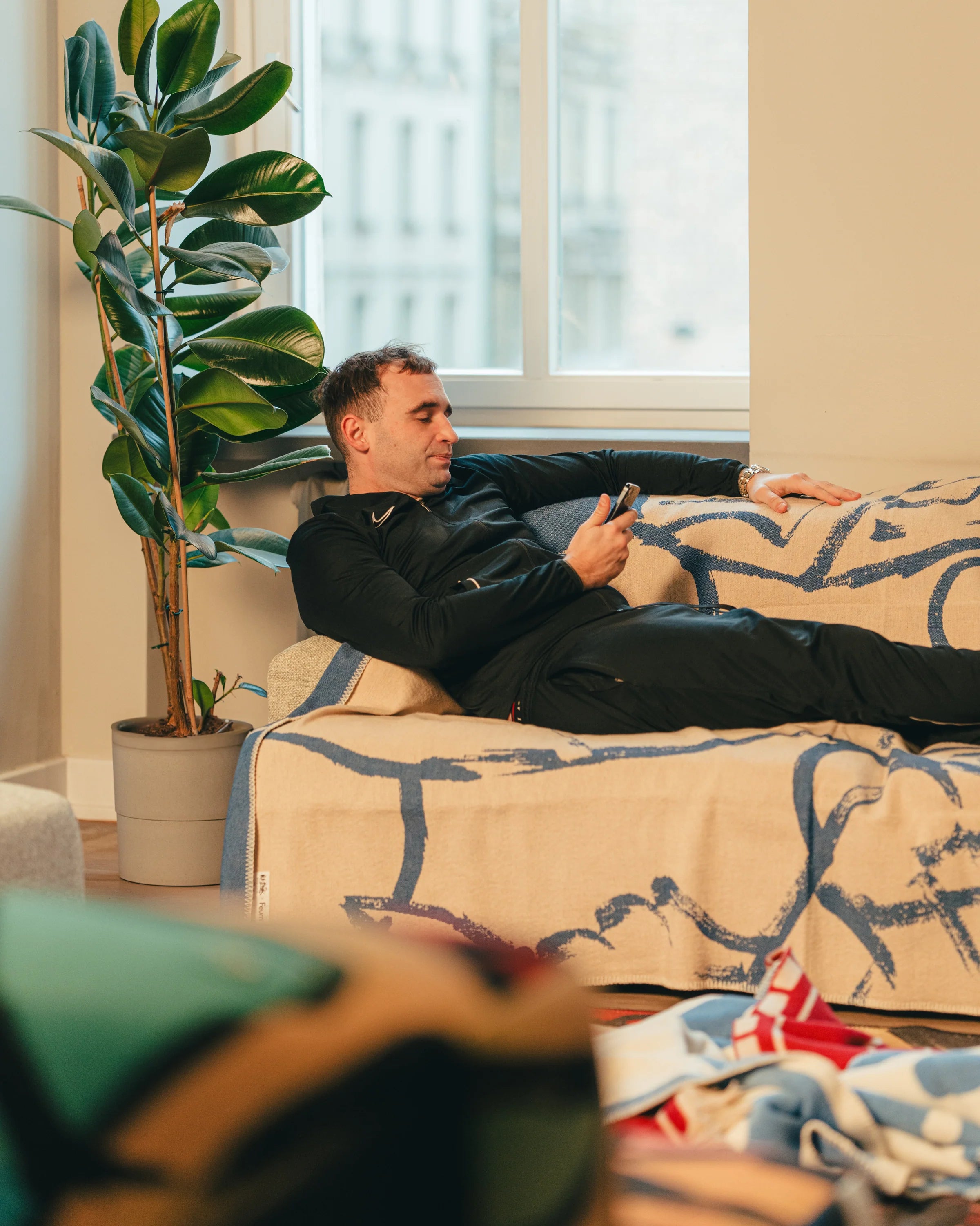 Koc M. Żytniak x Feum zandbeige en zeeblauw