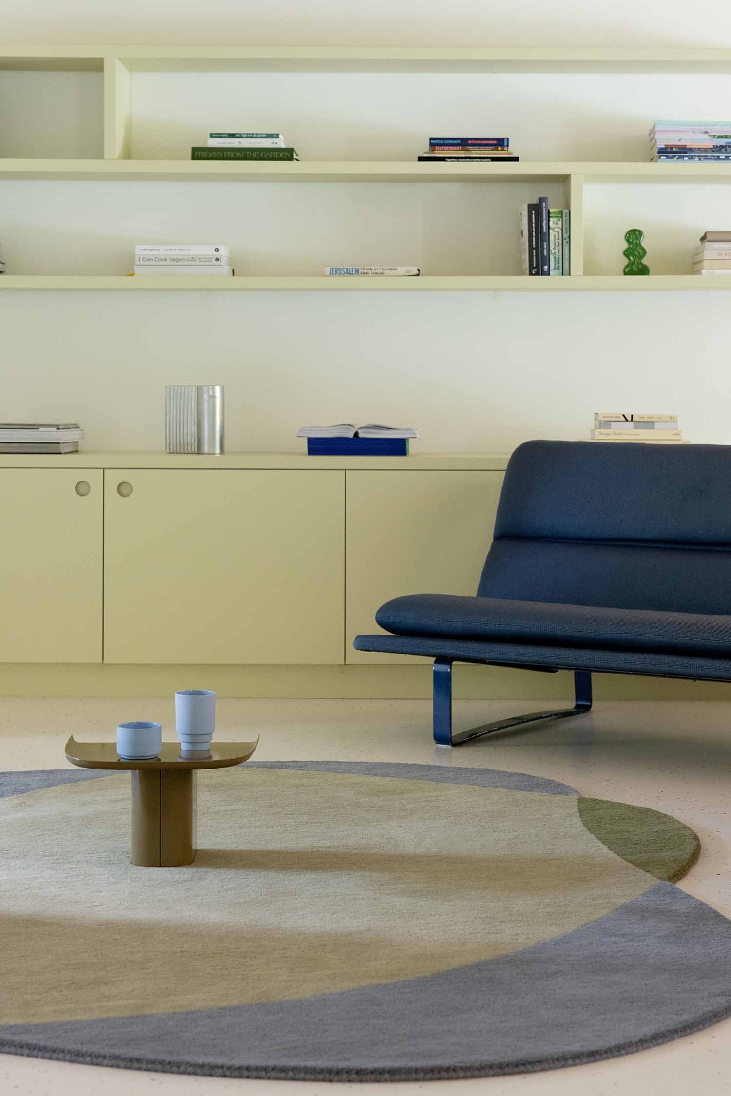 Ovaler Teppich ELEMENT CHAD grün mit blau