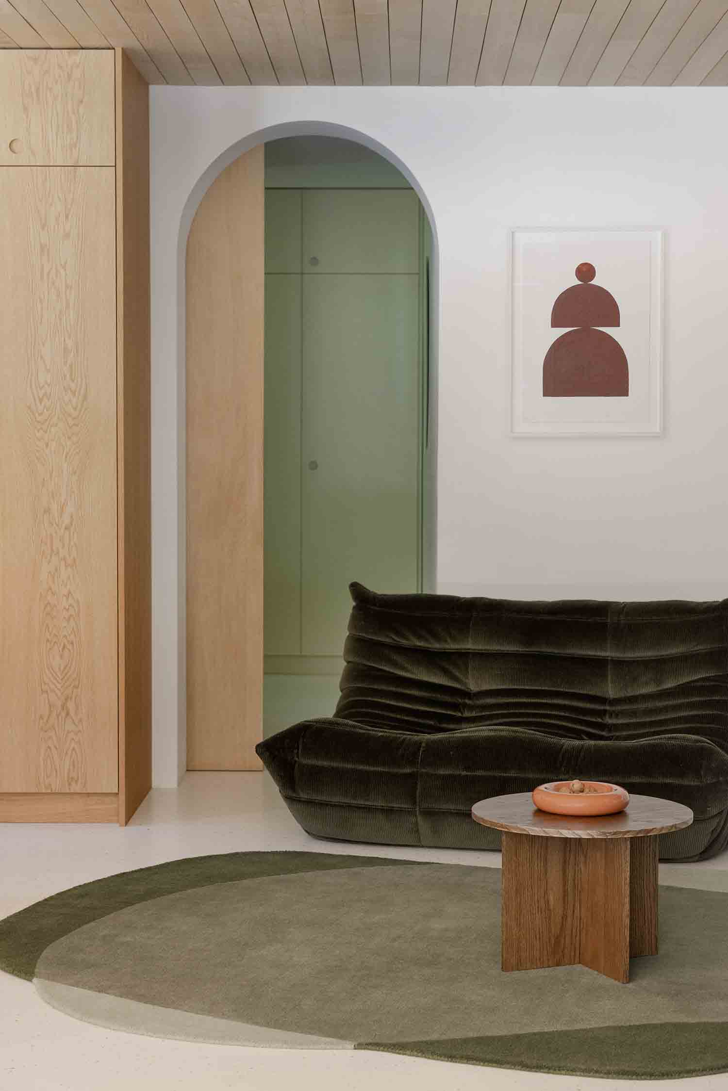 Ovaler Teppich ELEMENT MOORE olivgrün