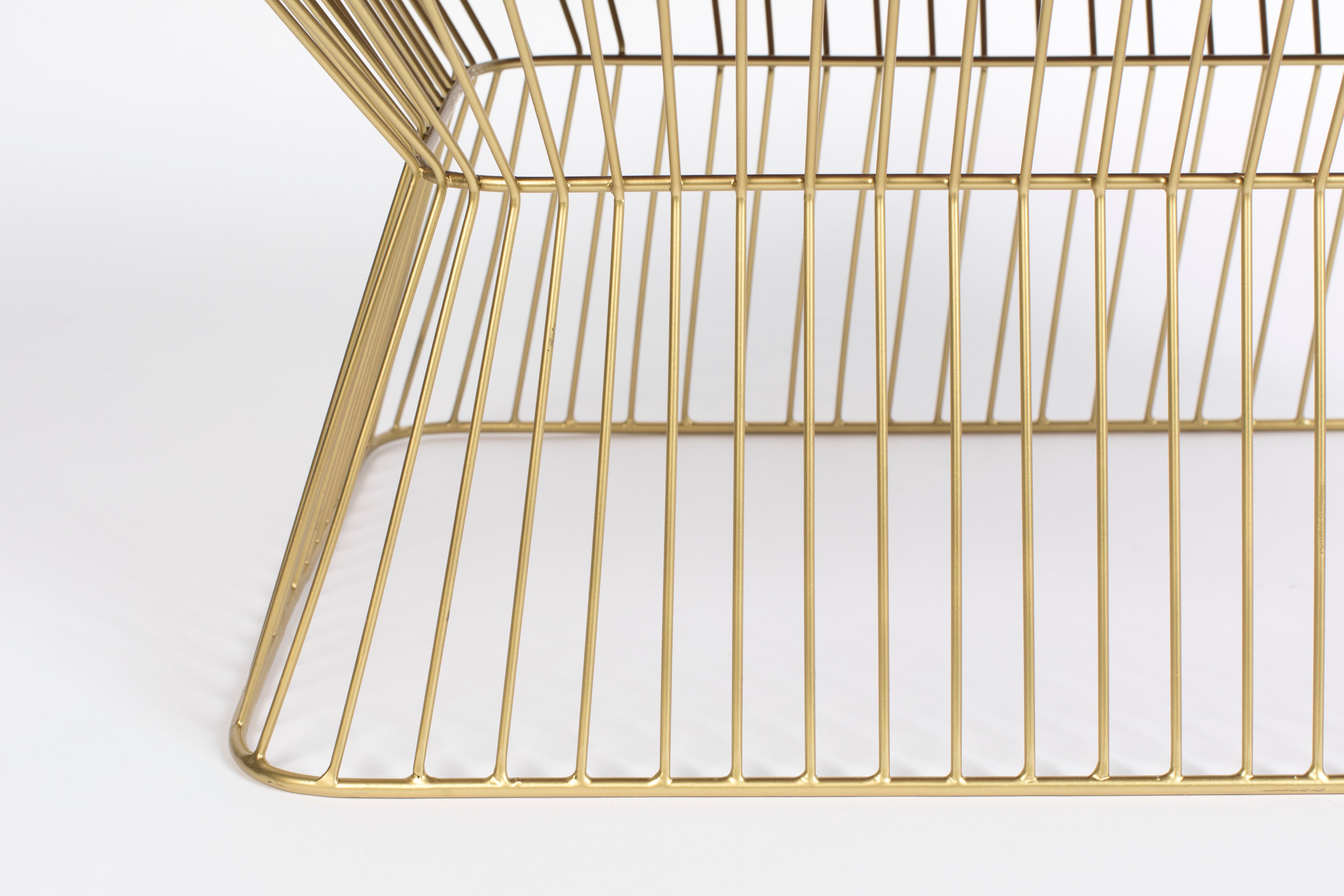 Kaffeetisch NO OFFENCE weinrot mit goldenem Fuß