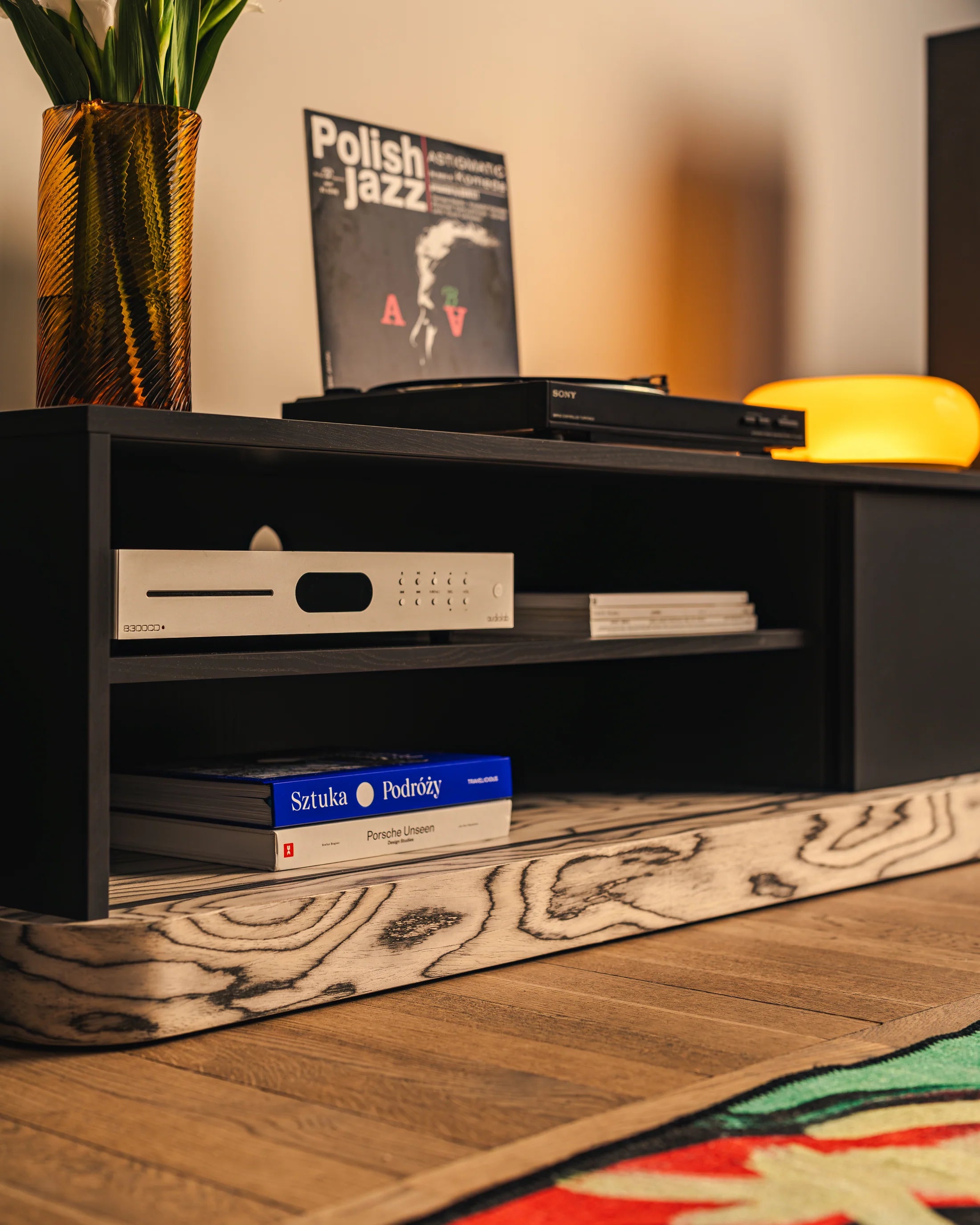 BAS Sottsass RTV Cabinet and Raven Black