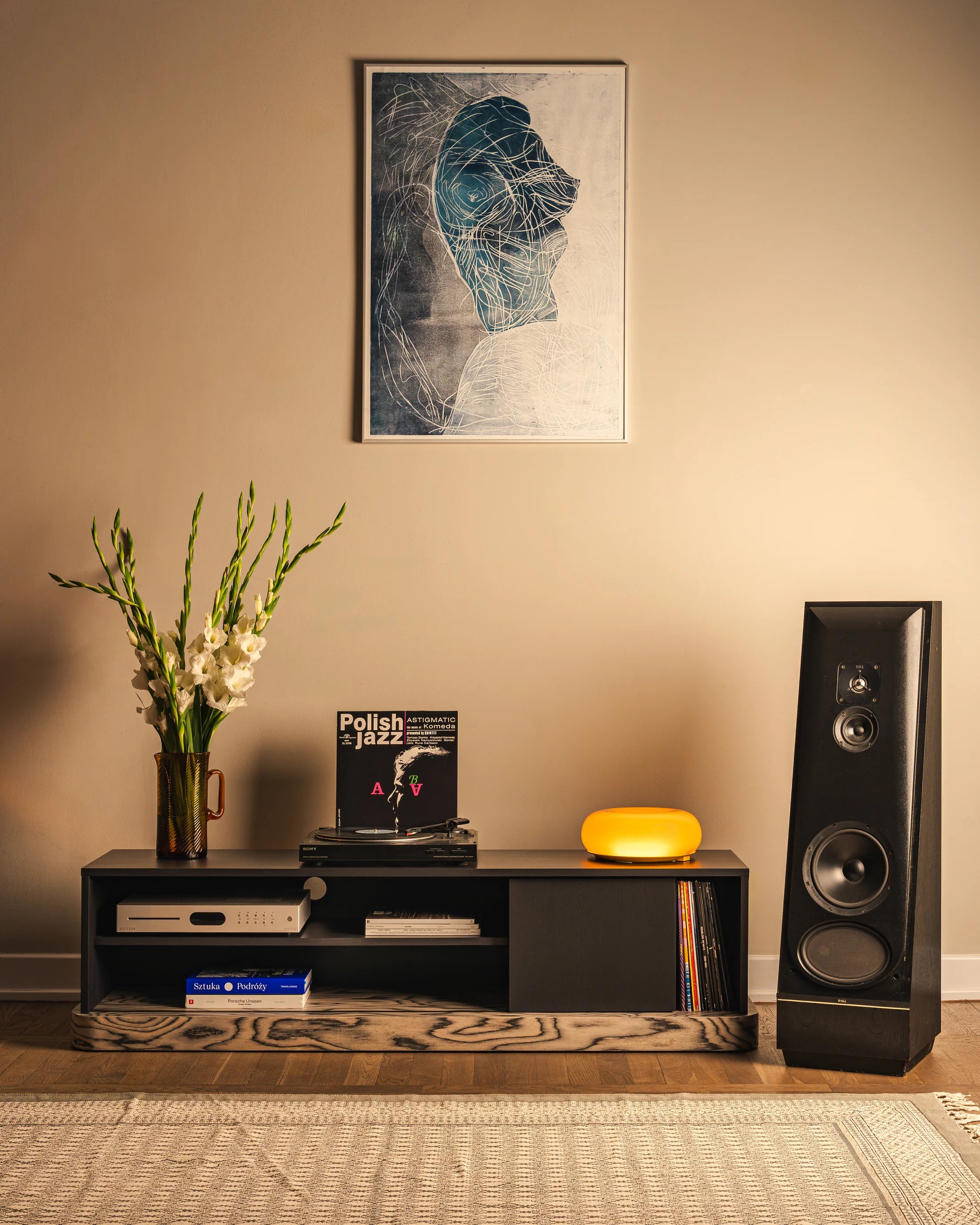 BAS Sottsass RTV Cabinet and Raven Black