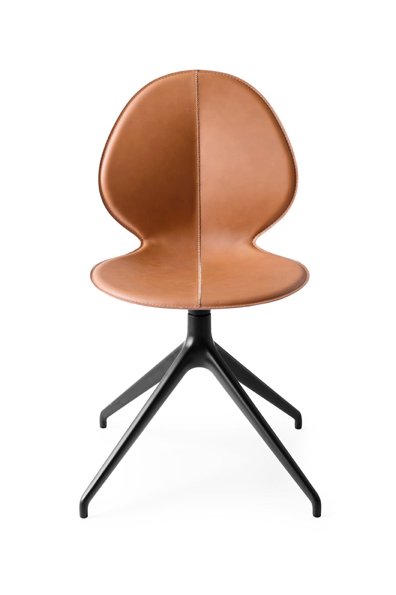 BASIL swivel chair in cognac leather