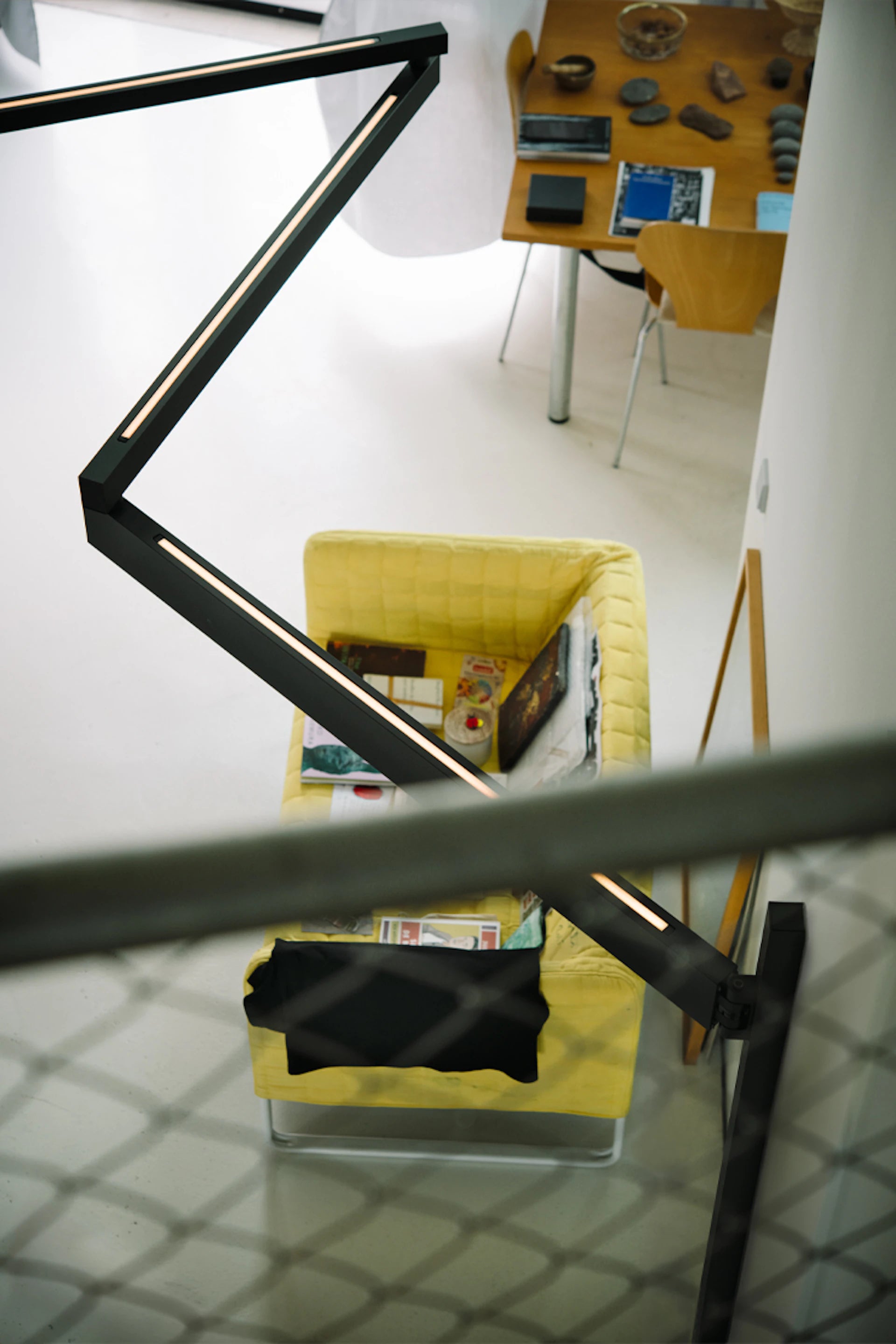 Wandlamp met arm BLACK FLAG PRO zwart