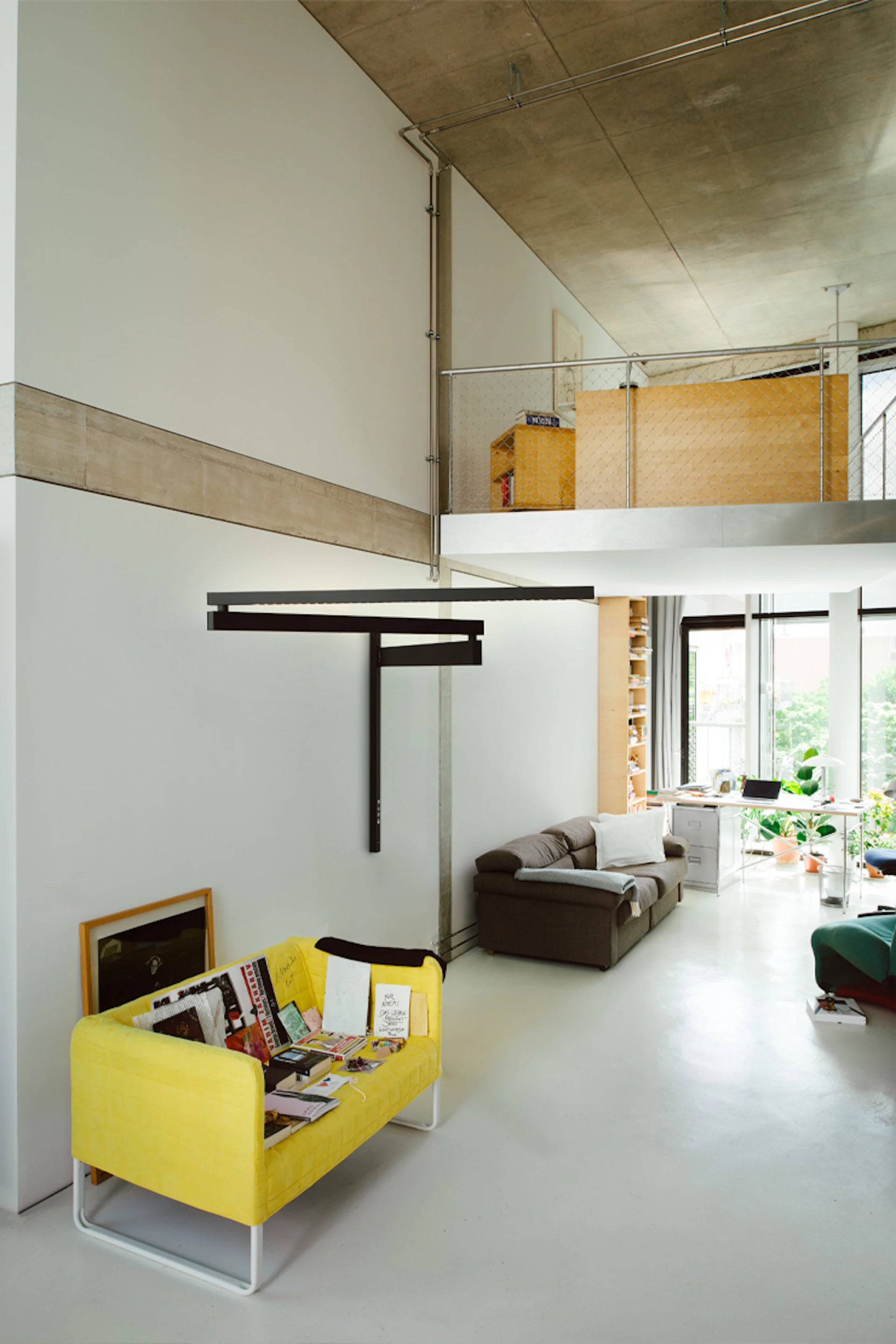 Wandlamp met arm BLACK FLAG PRO zwart