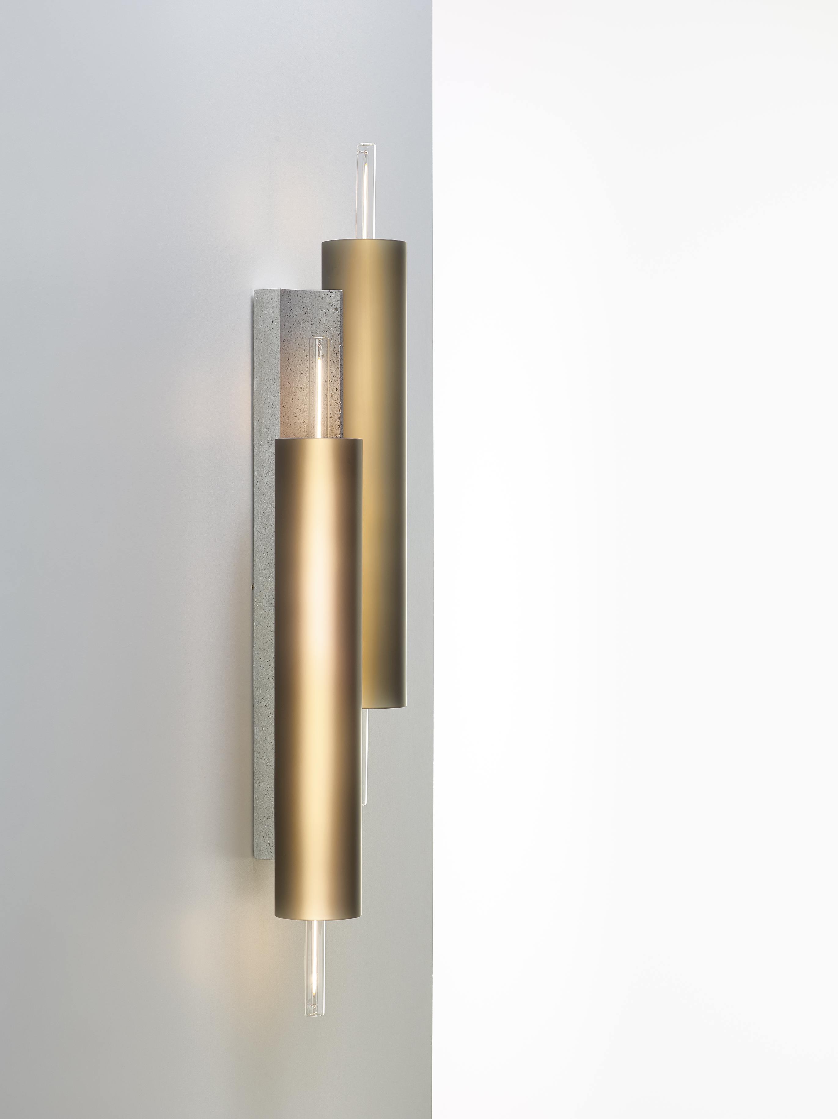 Overlay concrete wall lamp