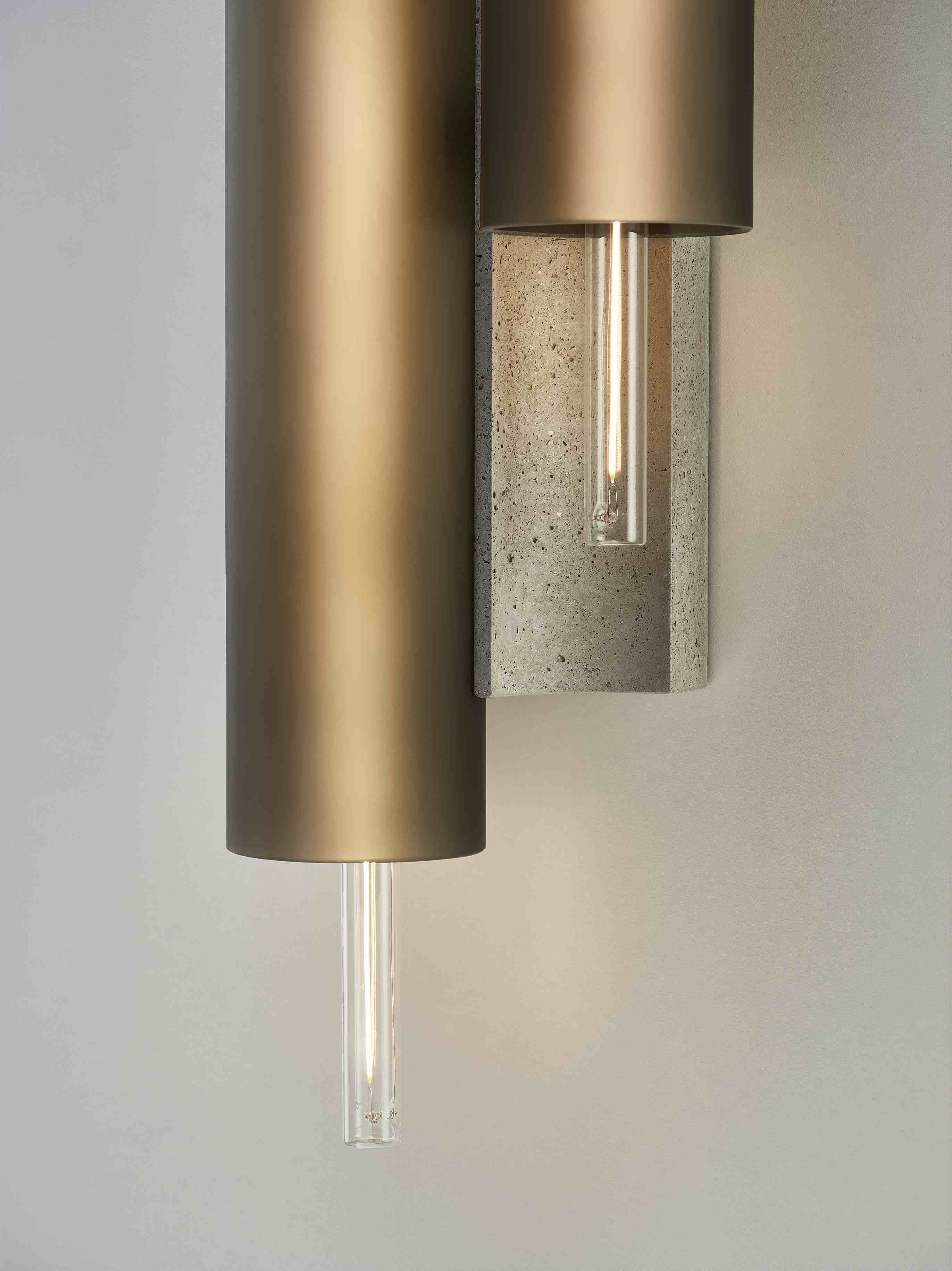 Overlay concrete wall lamp