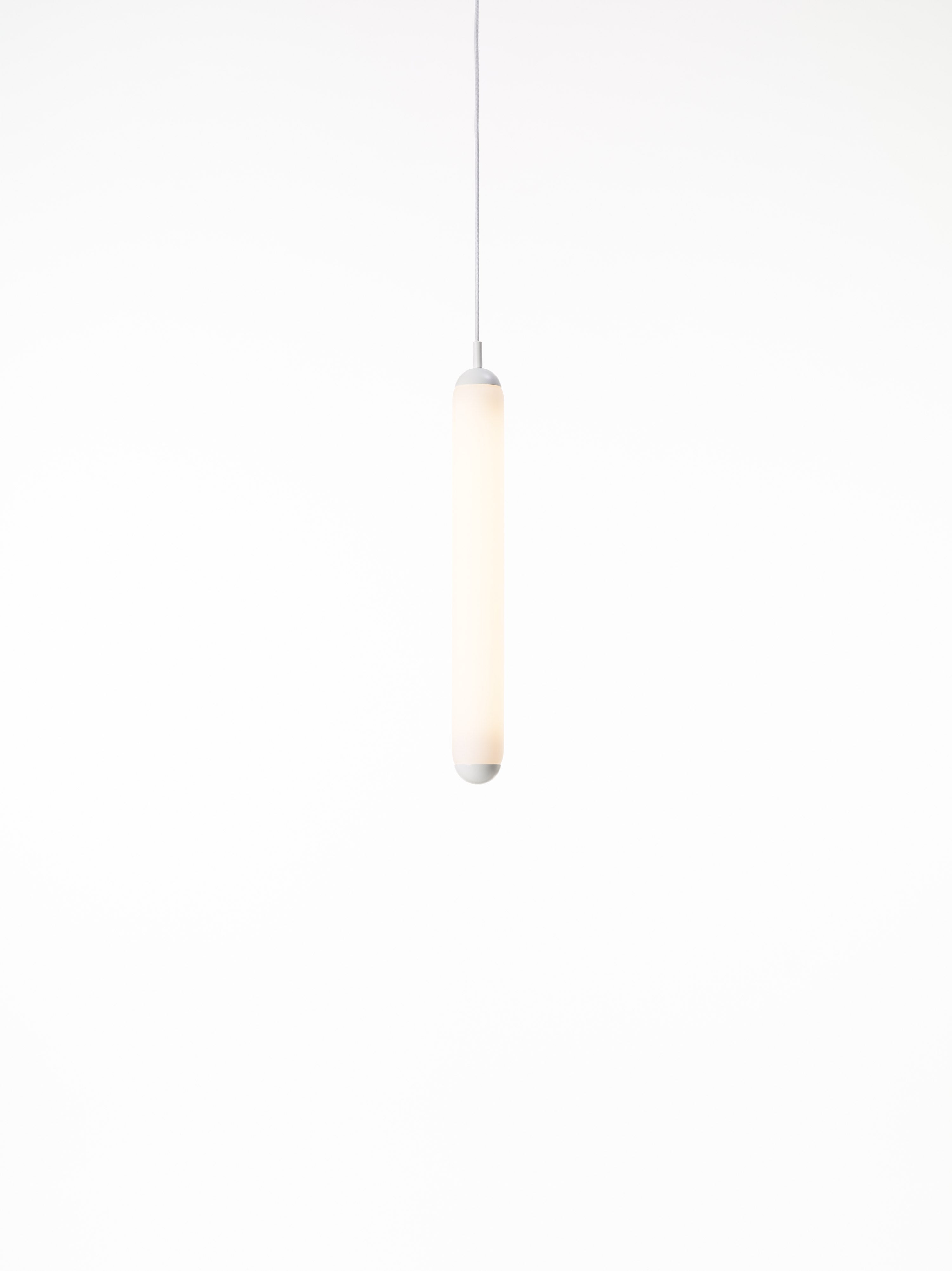 Puro Solo Hanging Lamp - vertikales Mattglas
