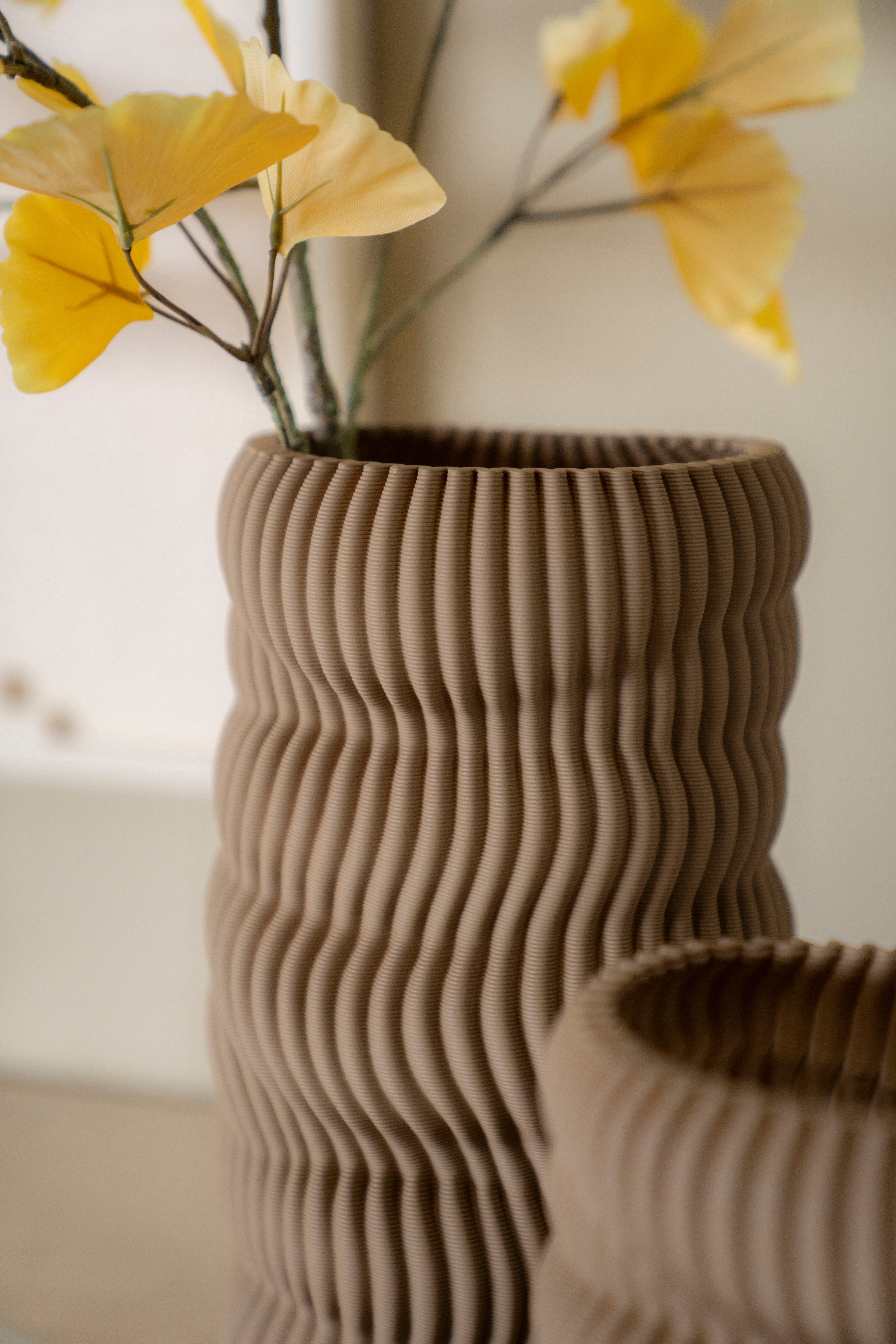 MAE vase beige ceramic