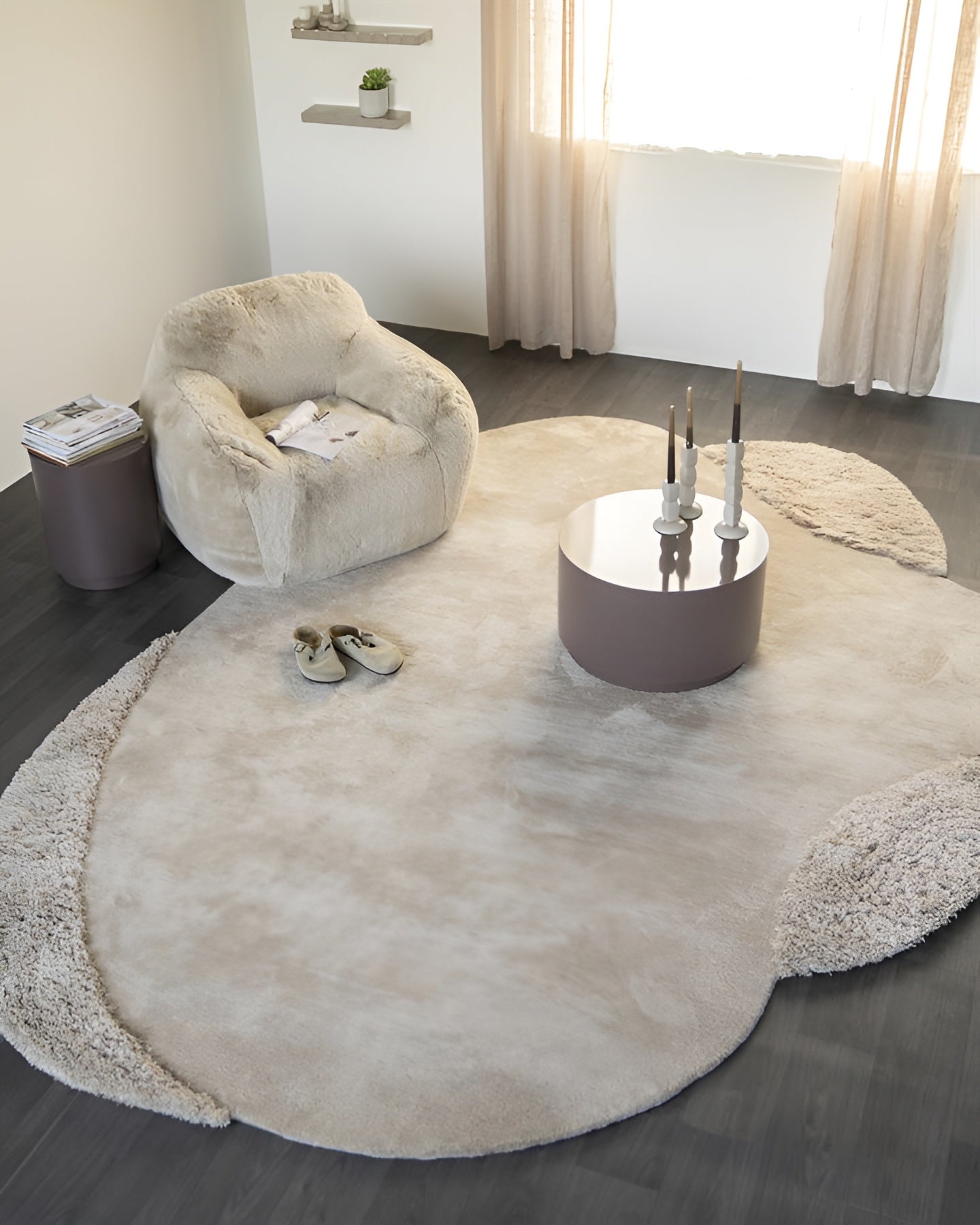MESITA taupe coffee table