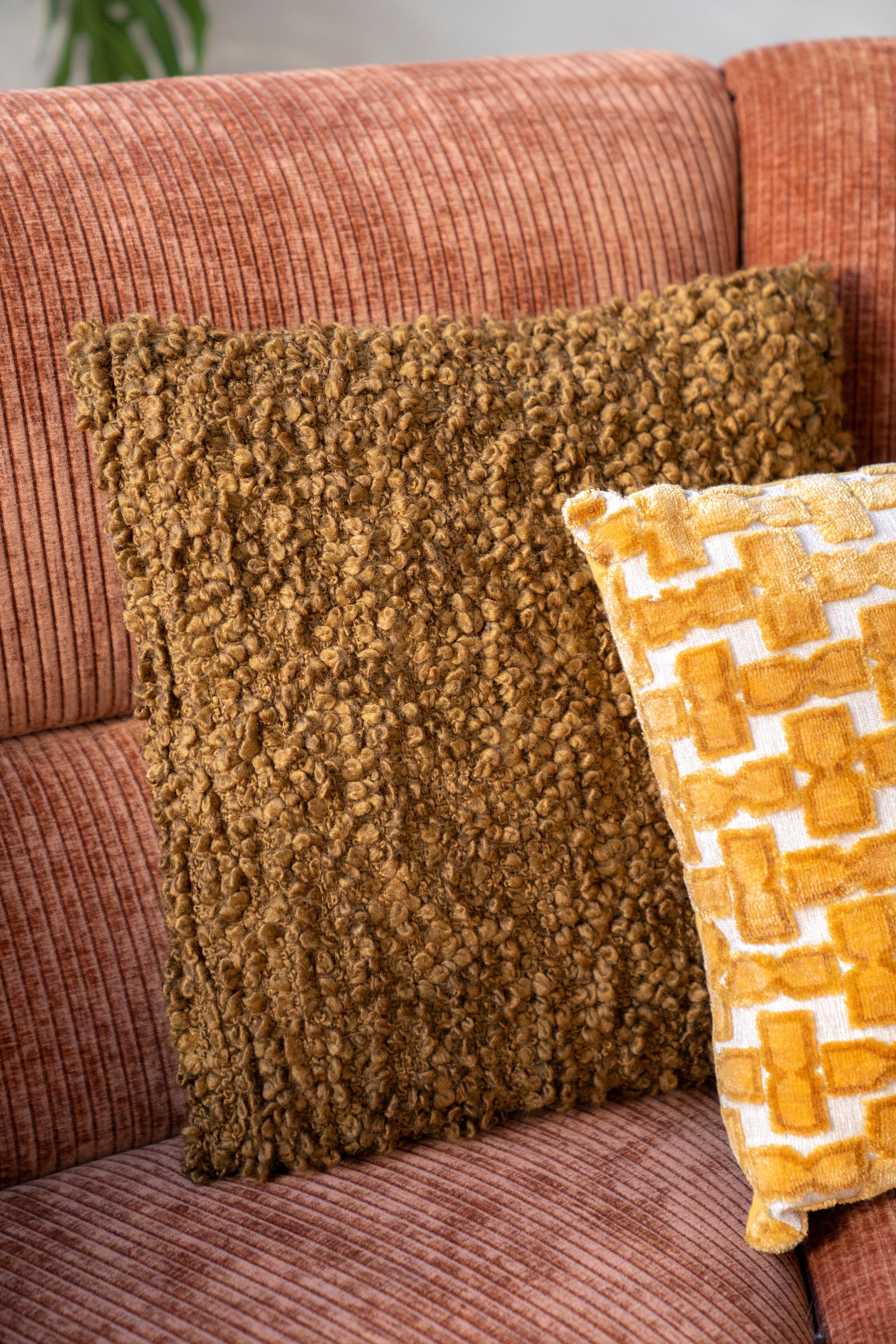 Kussen VISTA mosterdkleur