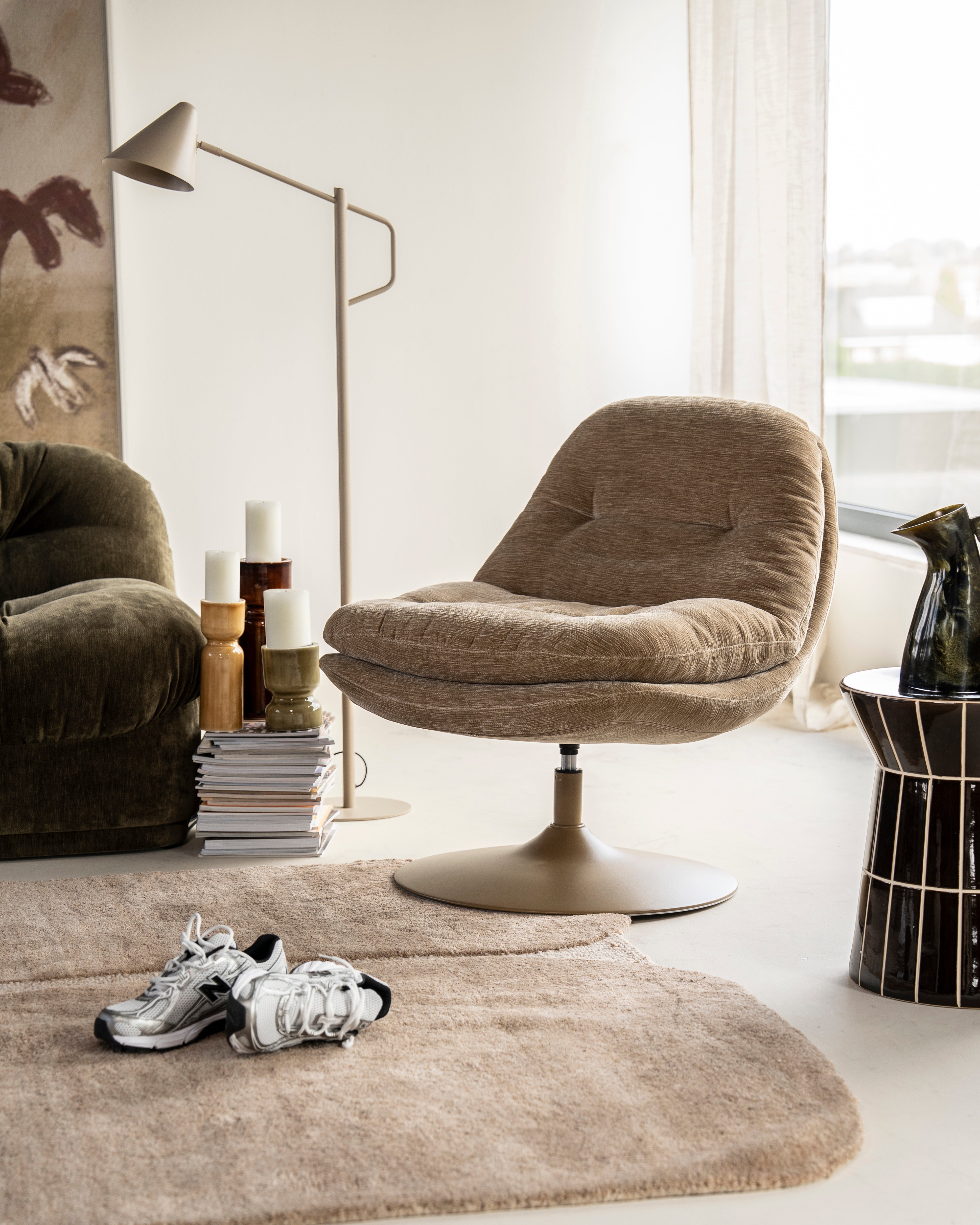 TROMBA beige swivel armchair