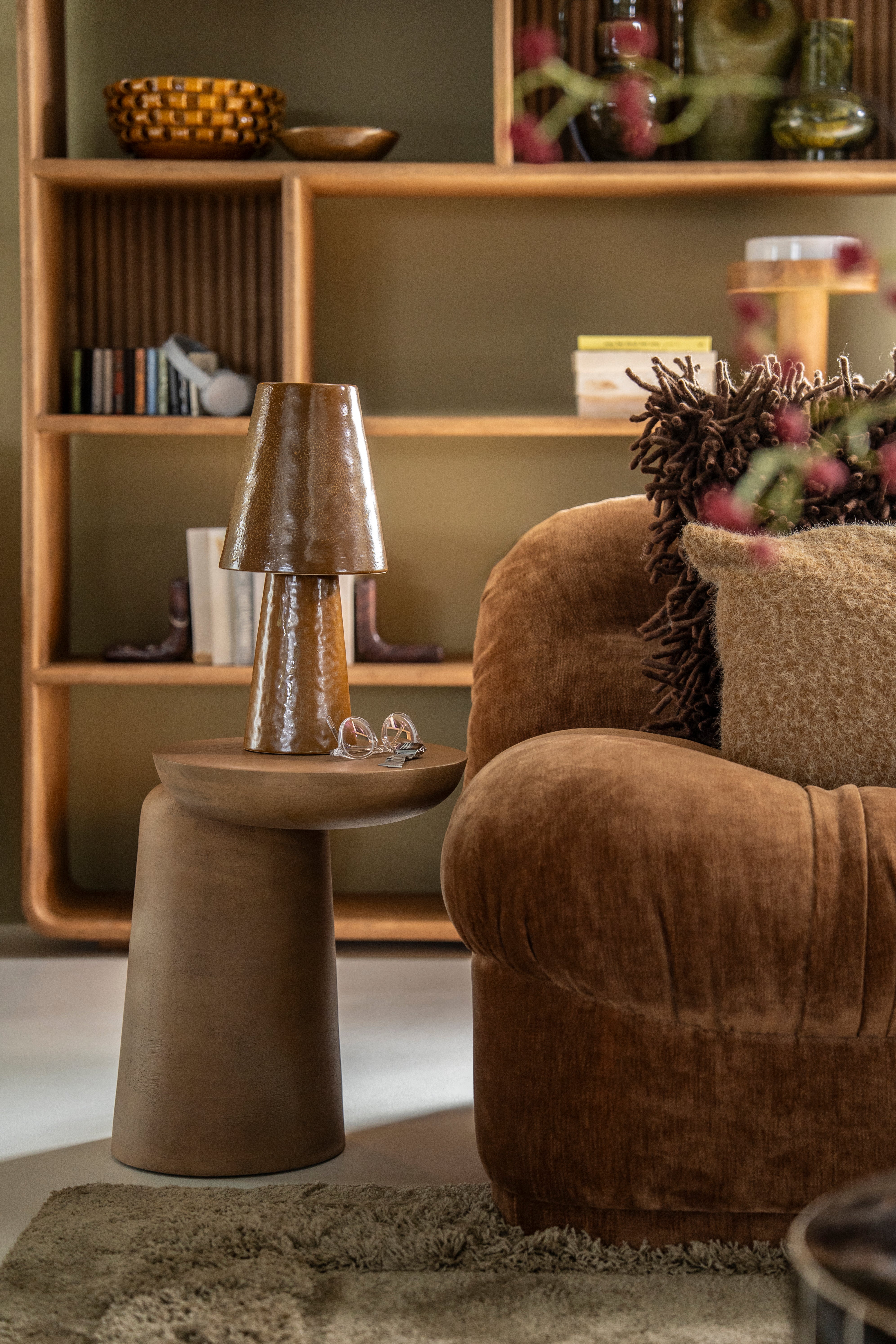 Bijzettafel WOOMBLE donker mango-hout