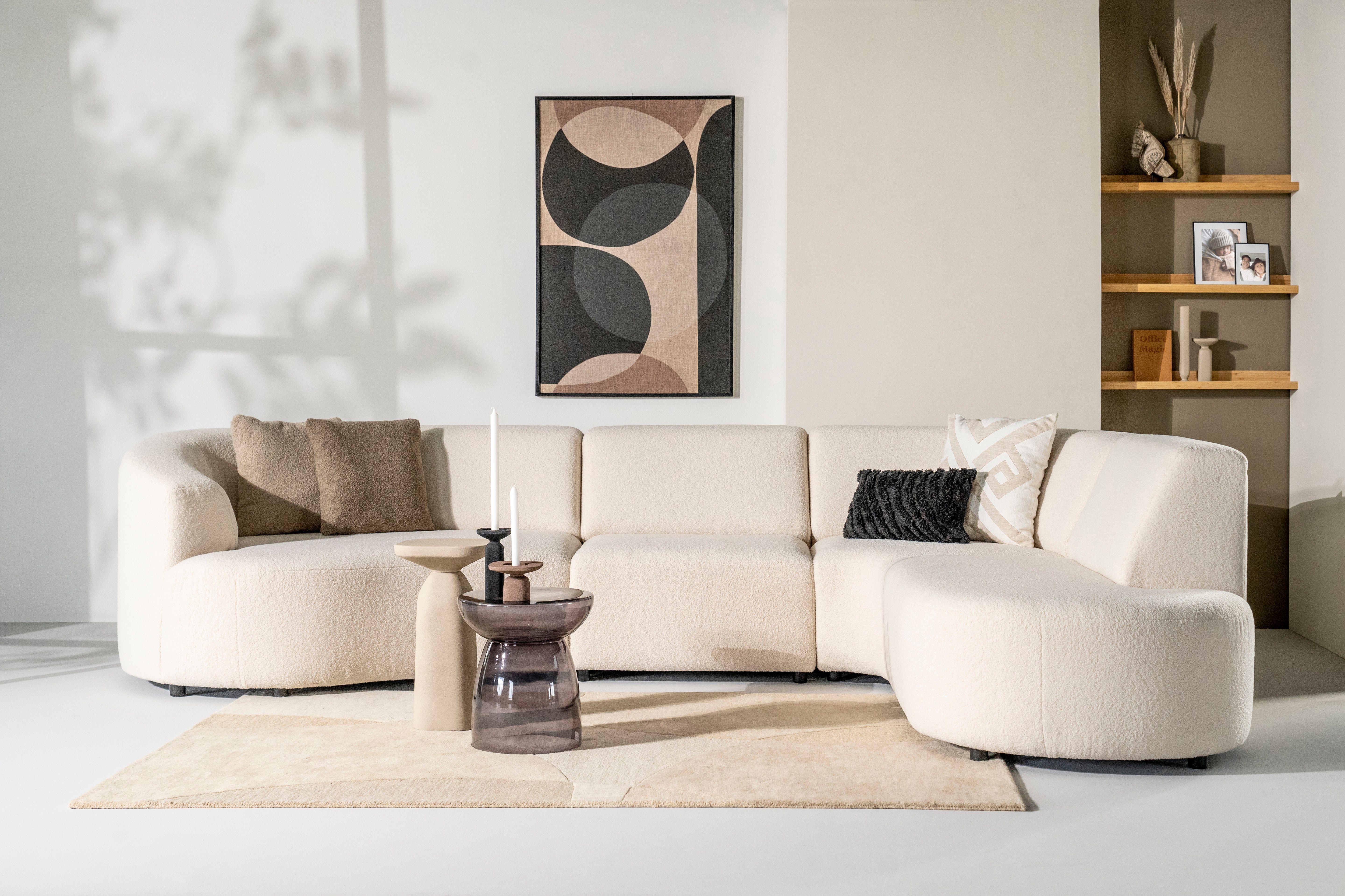 Beige bijzettafel SQUAND