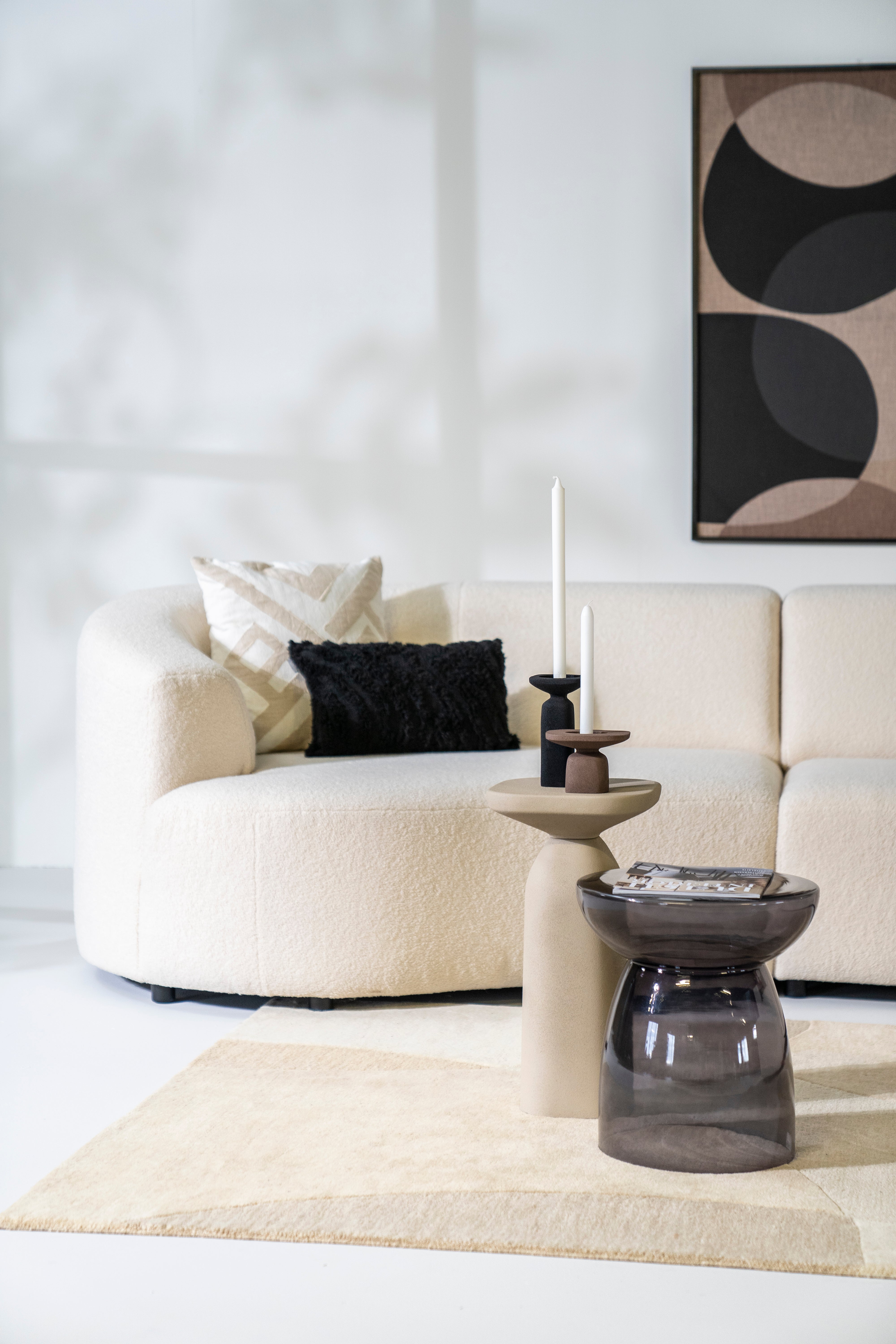 Beige bijzettafel SQUAND