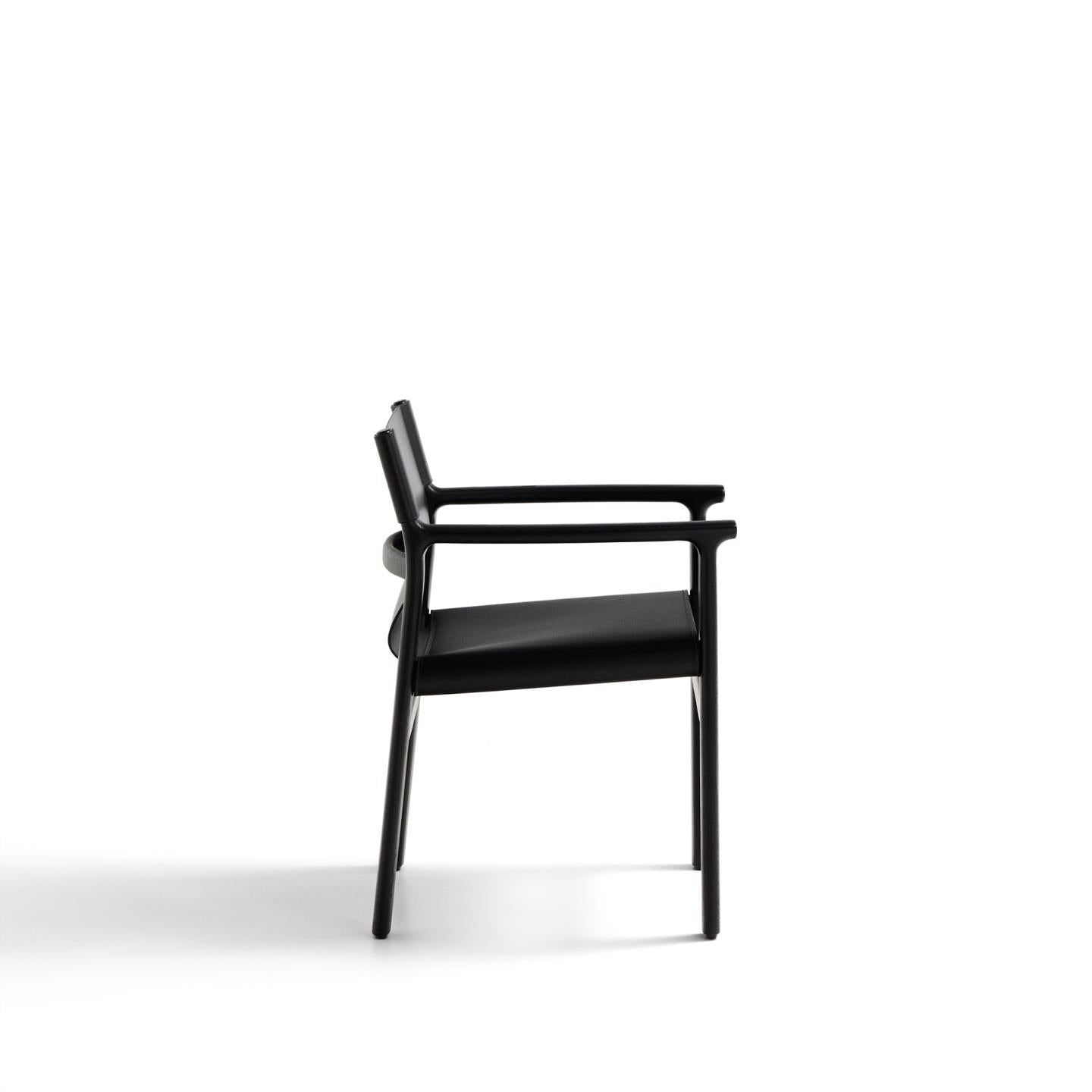 Stoel JAN zwart gerecycled leer met zwart essenhout