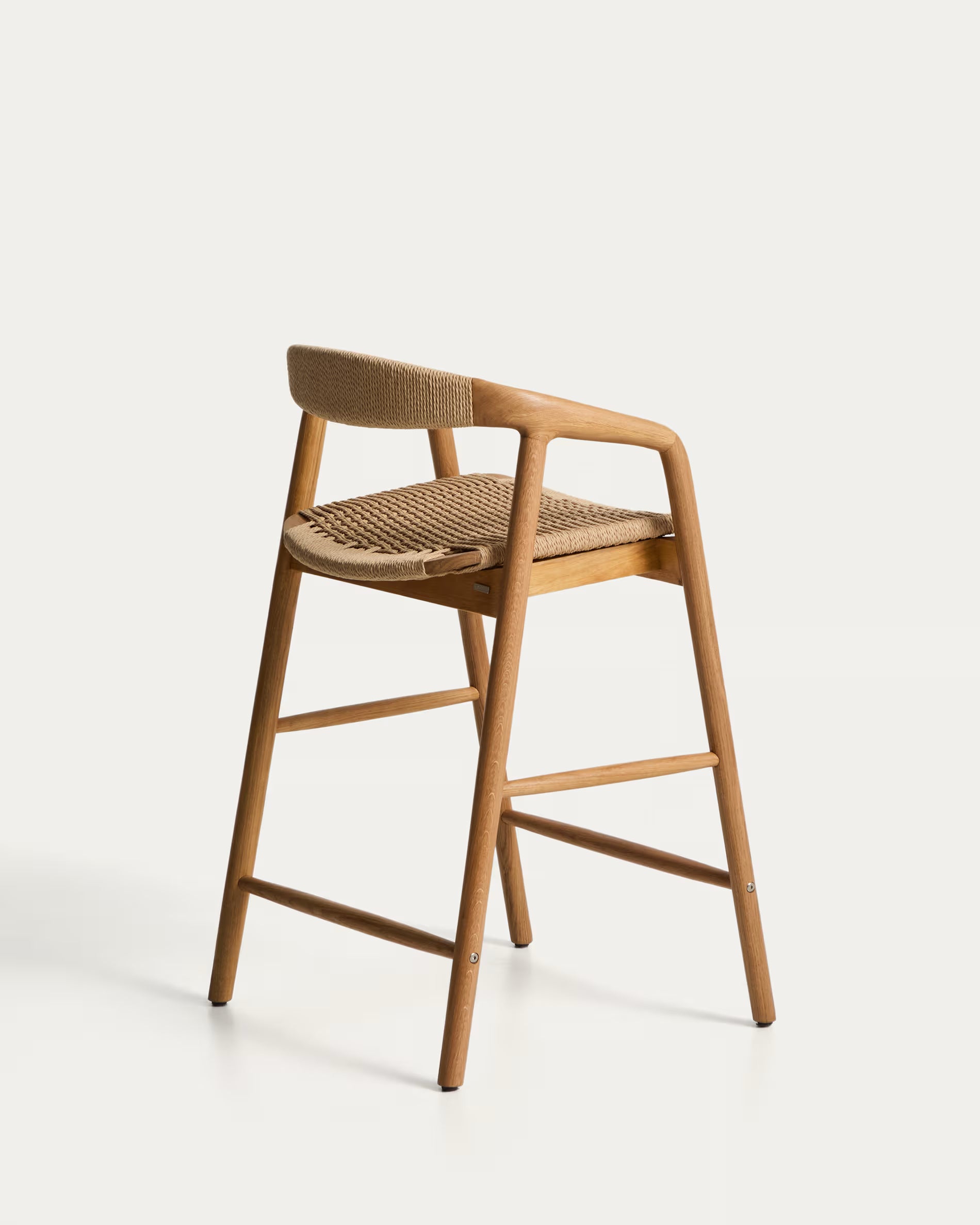 Barstoel DERILE van eikenhout met beige touw.