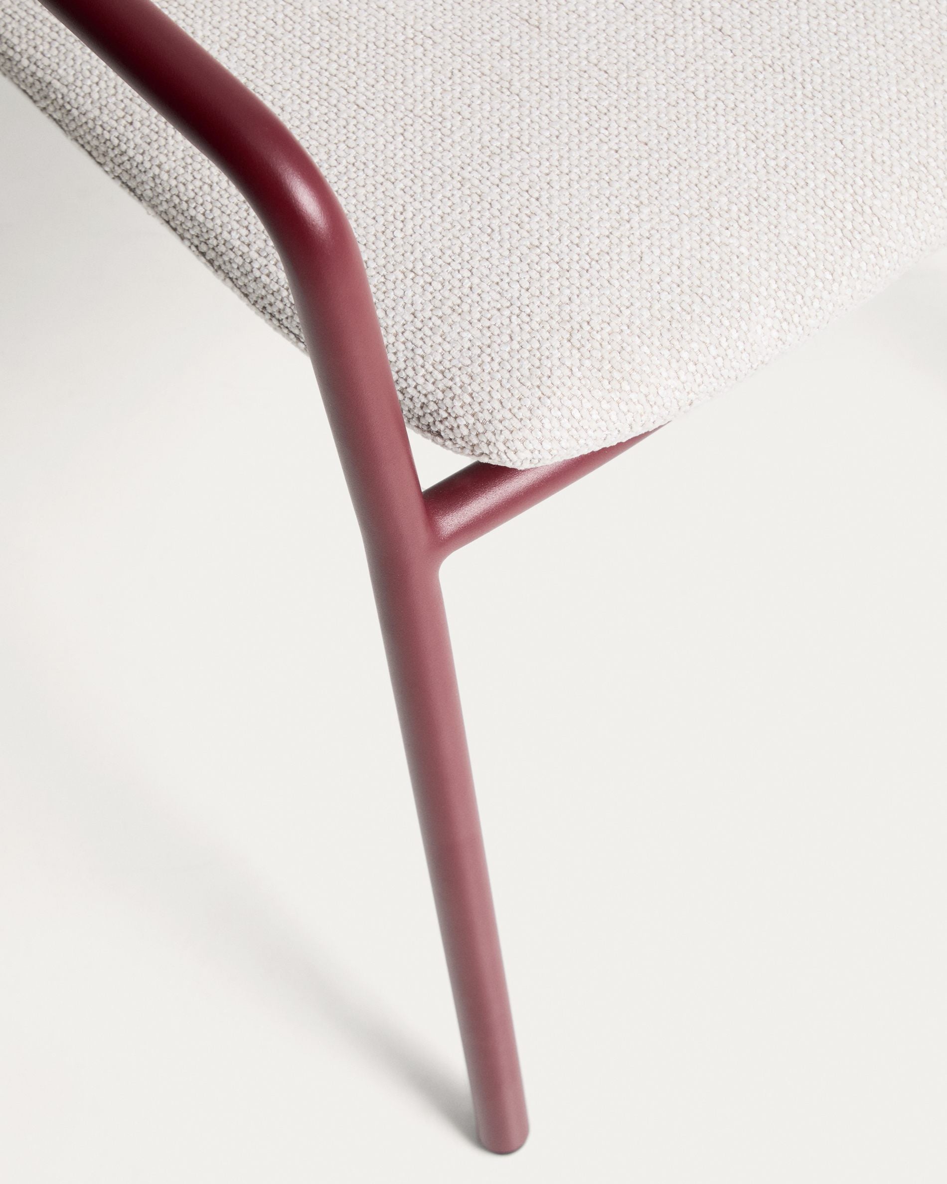 LINOSA Garden Chair Beige with Burgundy Base