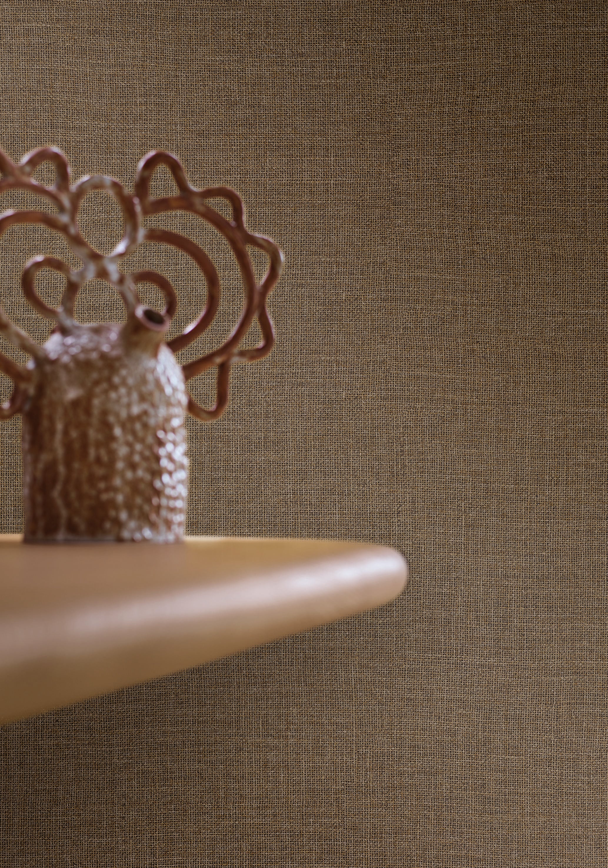 Strukturierte Tapete, die Leinwand imitiert - LIENZO - KAKI militärisches Grün