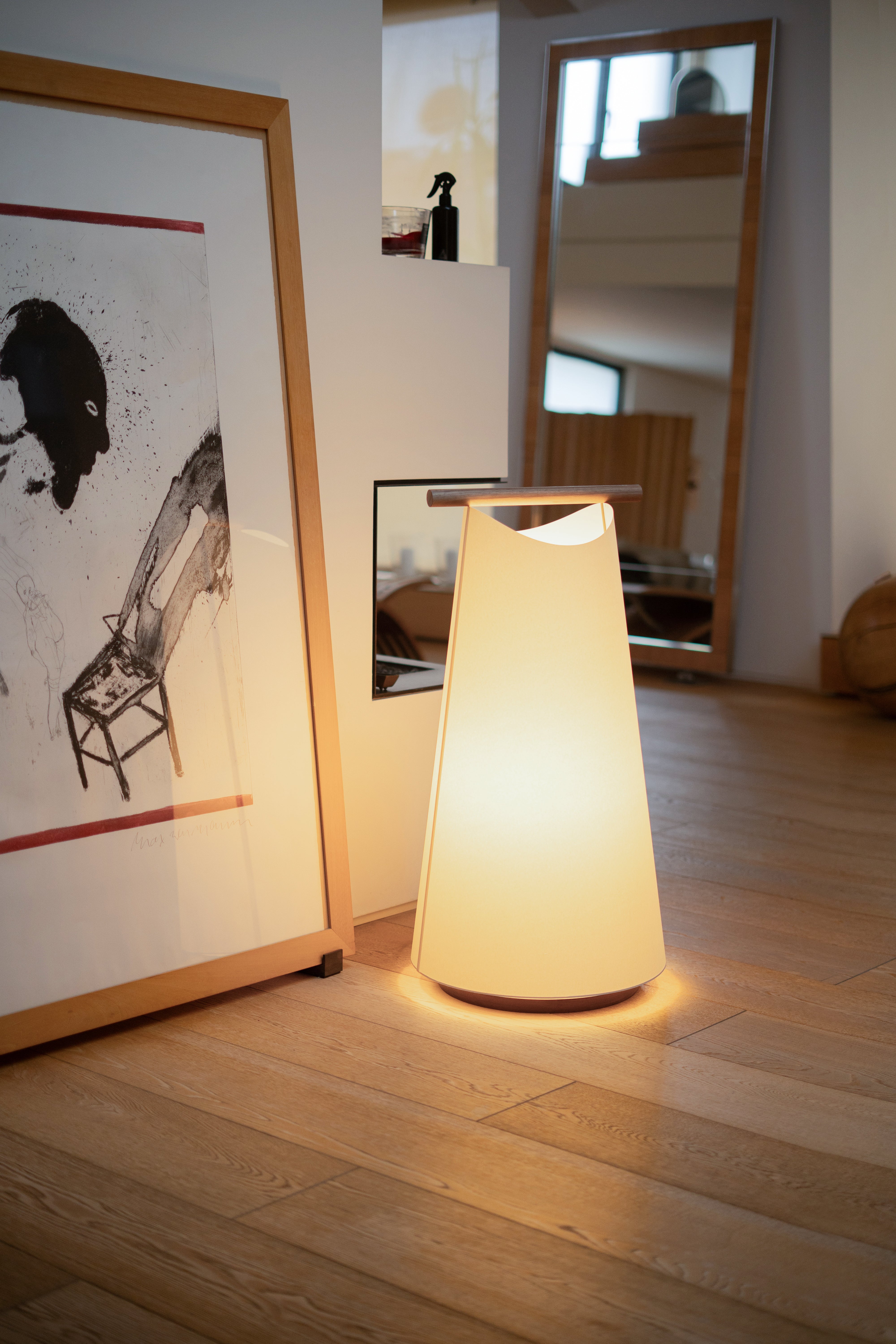 Vloerlamp CATAY wit met notenhout