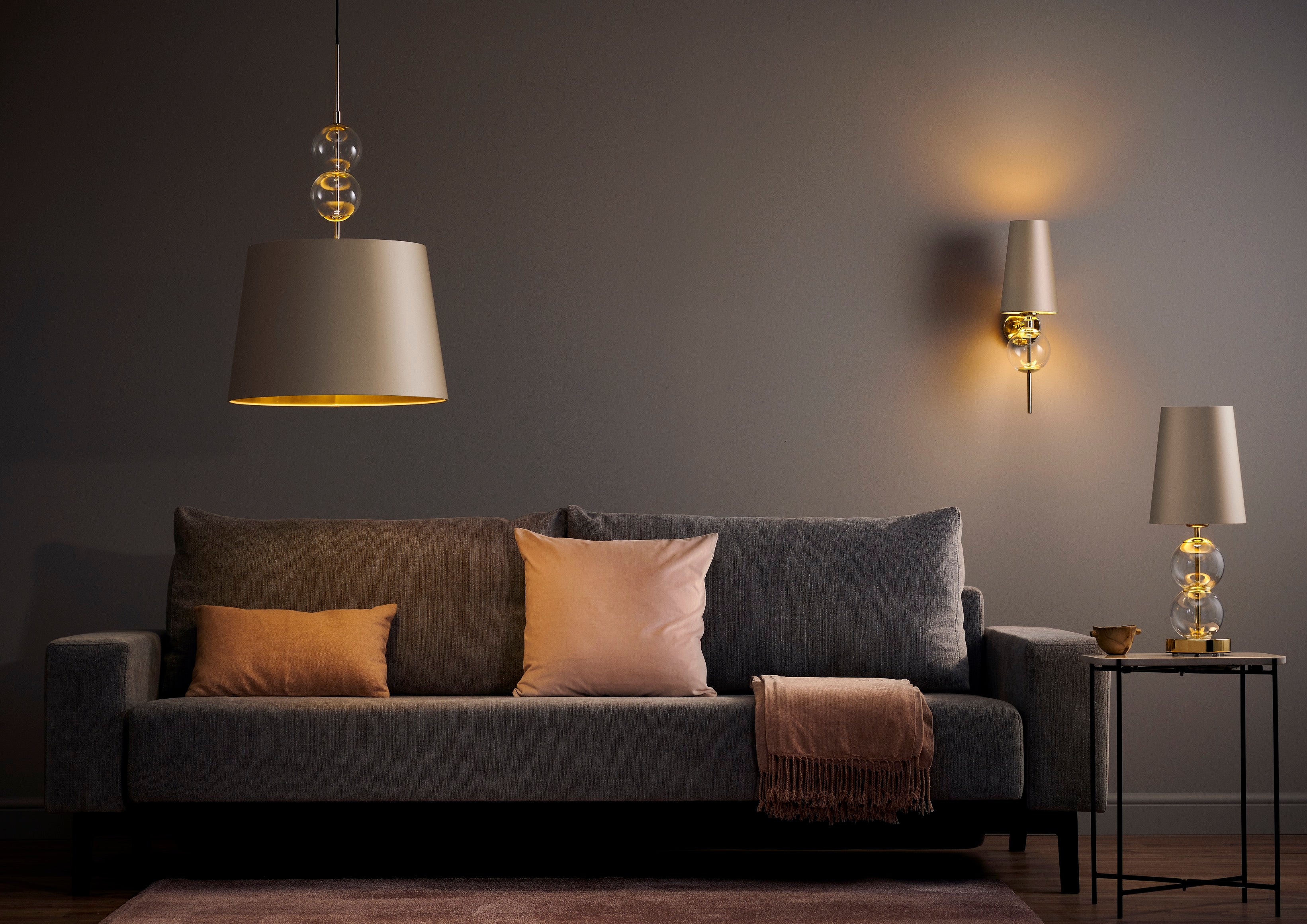 COCO black table lamp