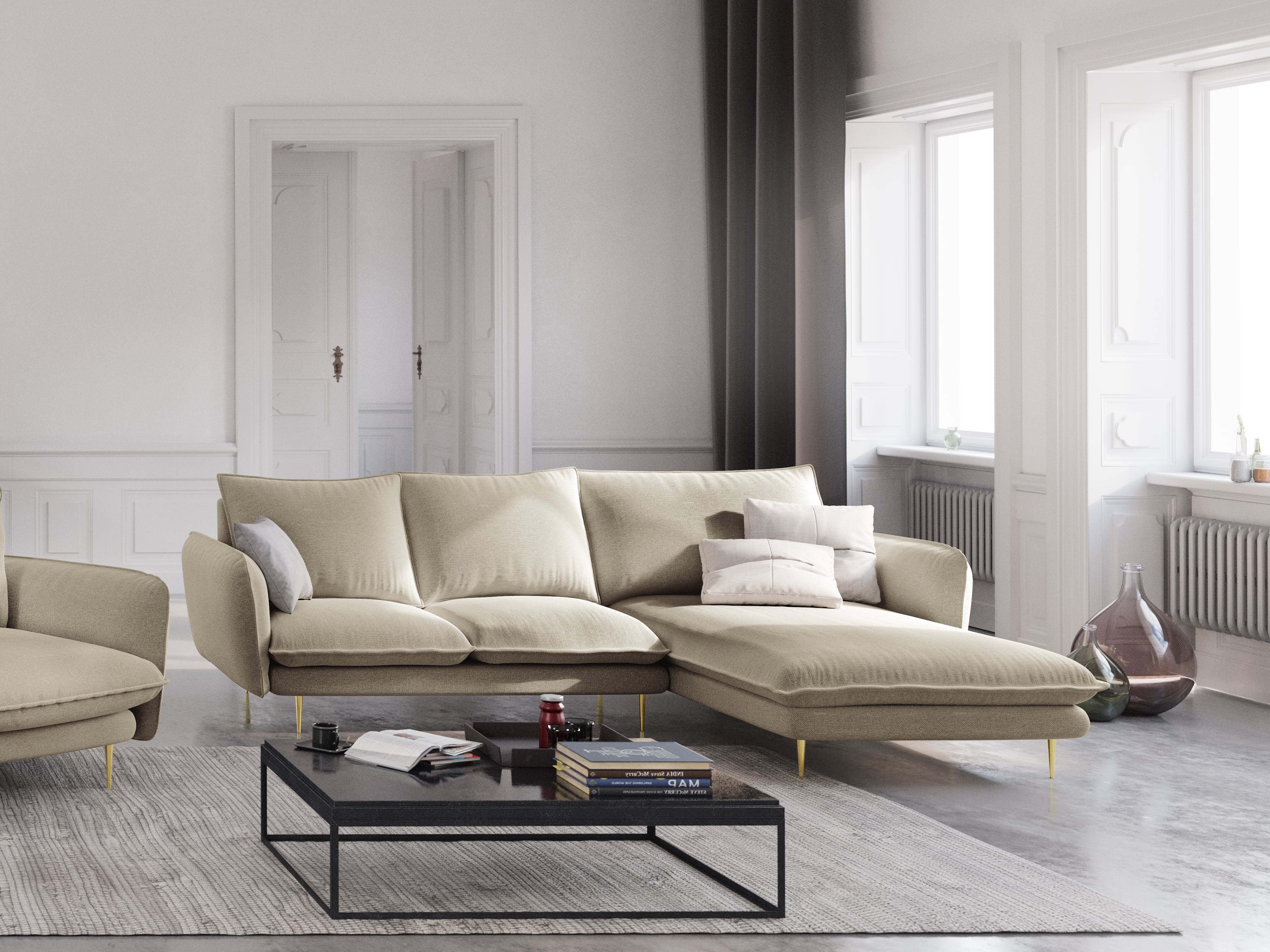 Beige boucle 6-persoons rechterhoekbank VIENNA met gouden basis