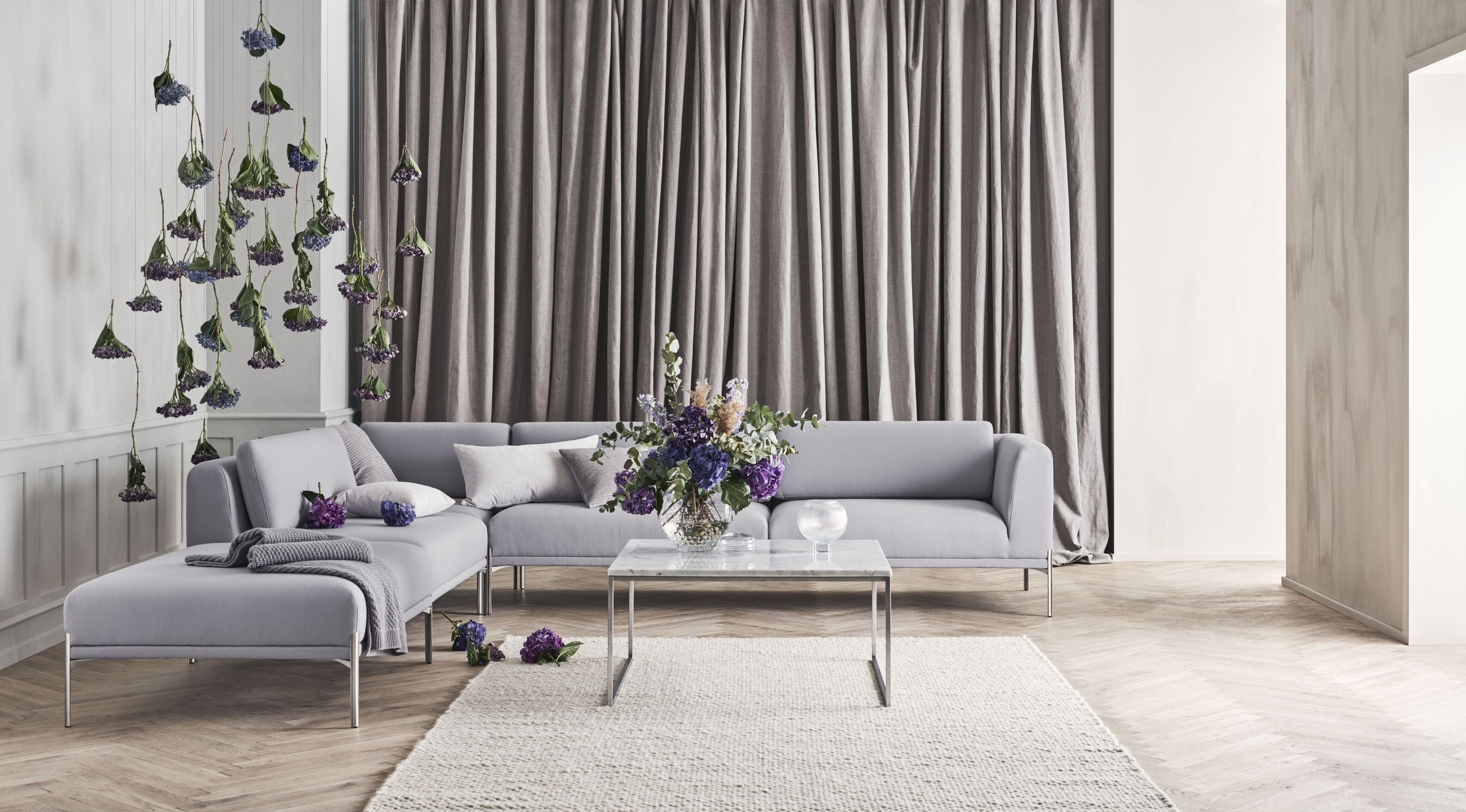 Symmetrical corner 6-seater caisa gray steel base