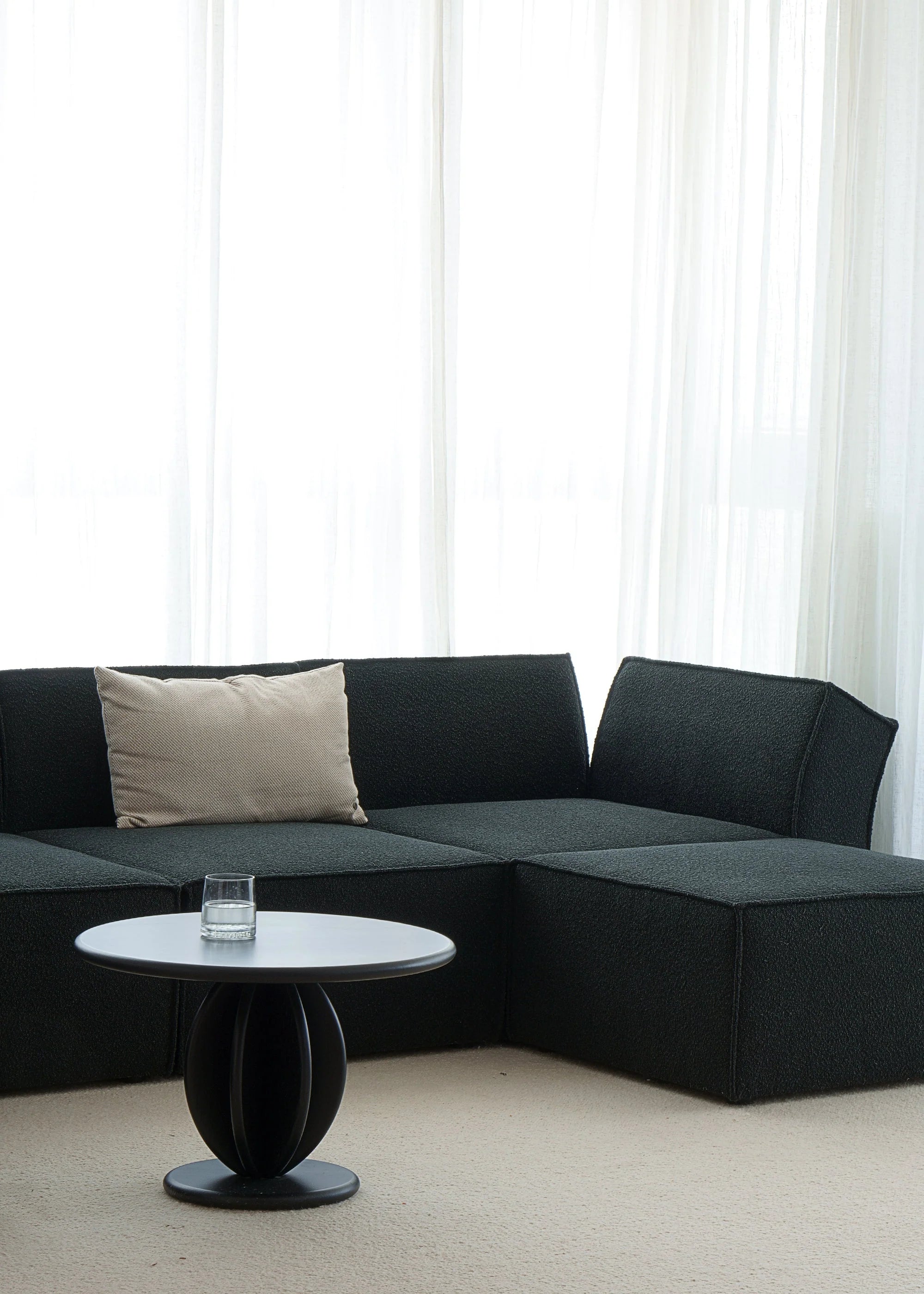 Modulares Sofa ANDO - grüner Pouf