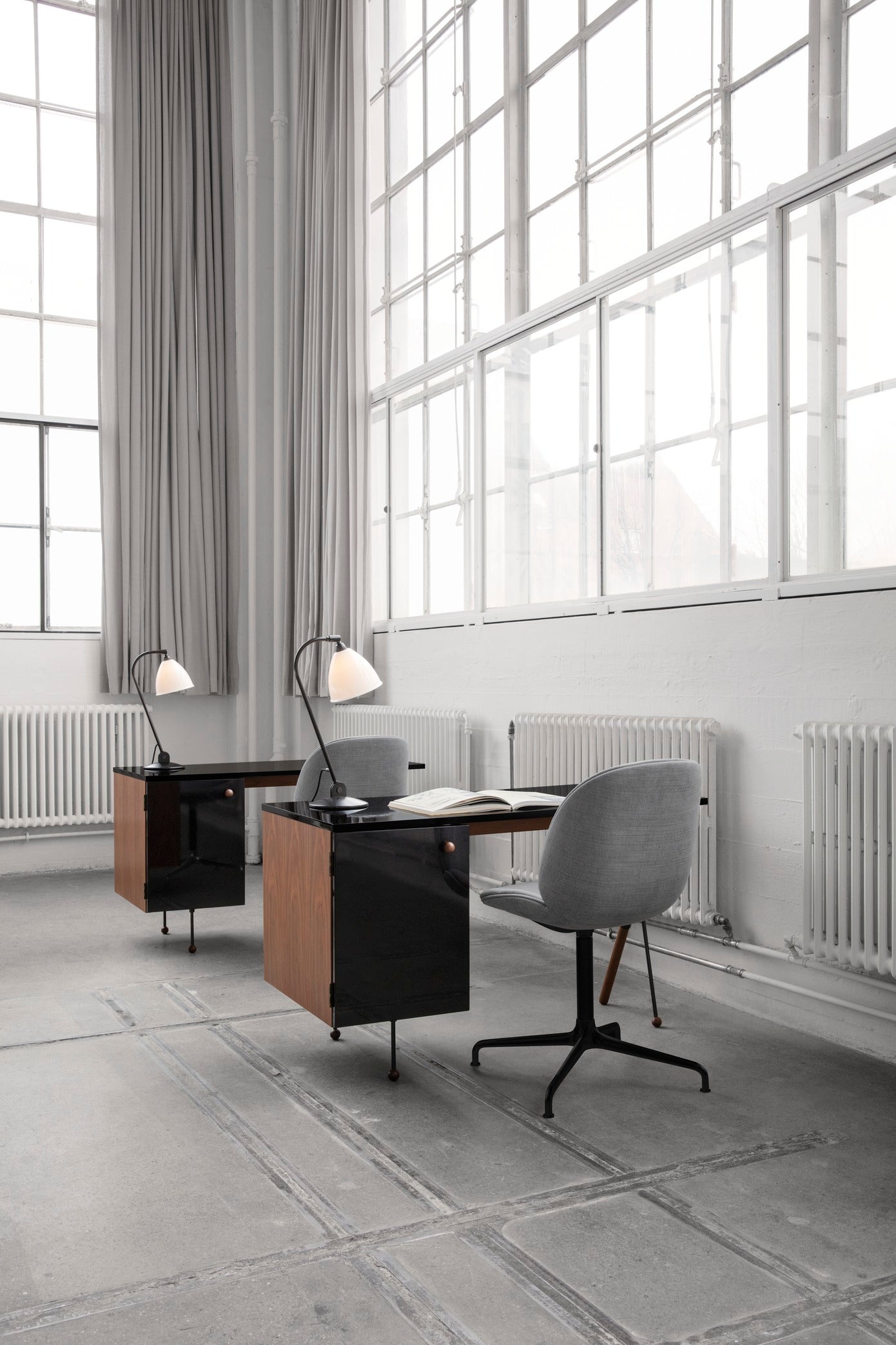 BEETLE upholstered office chair