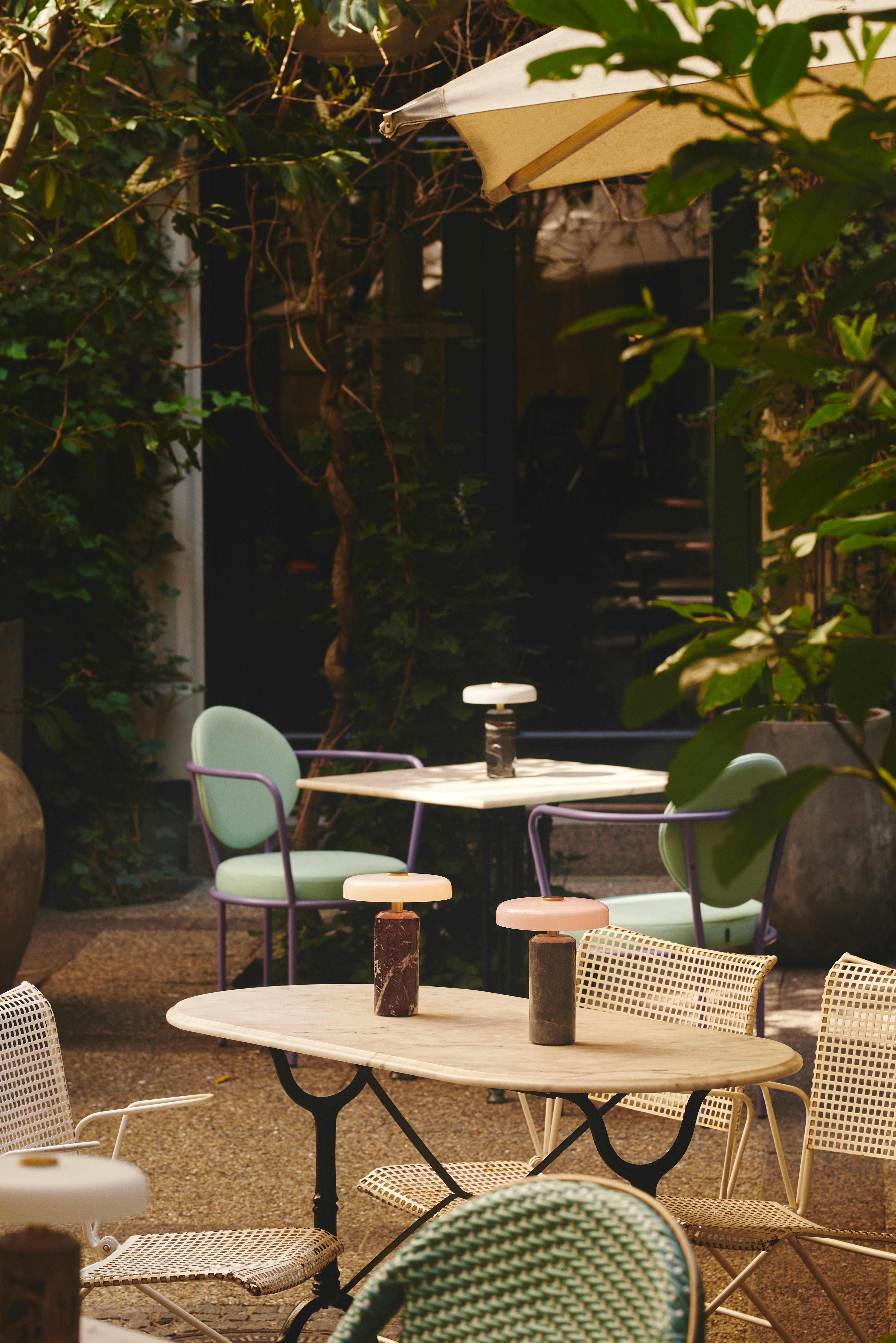 Portable lamp TRIP brown marble with milky white glass