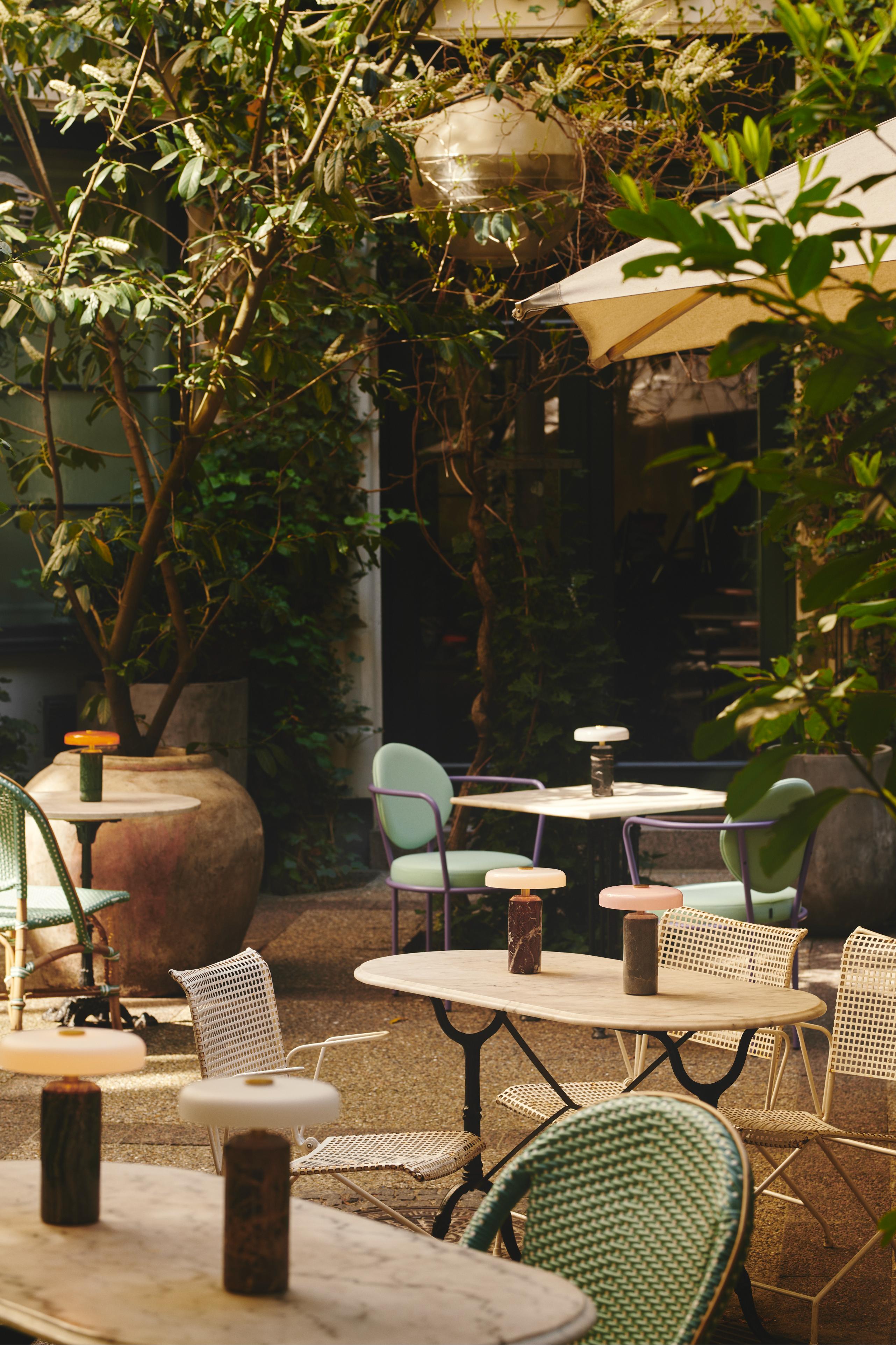 Portable lamp TRIP burgundy marble with milky white glass