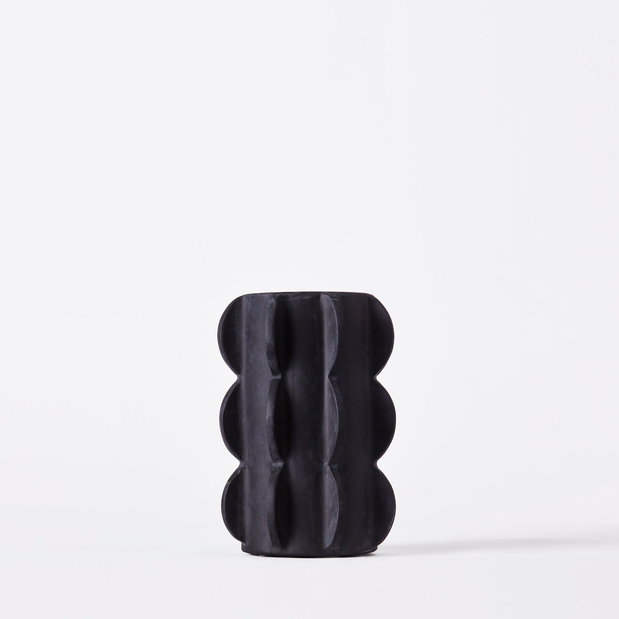 ARCISSIMO vase black ceramic