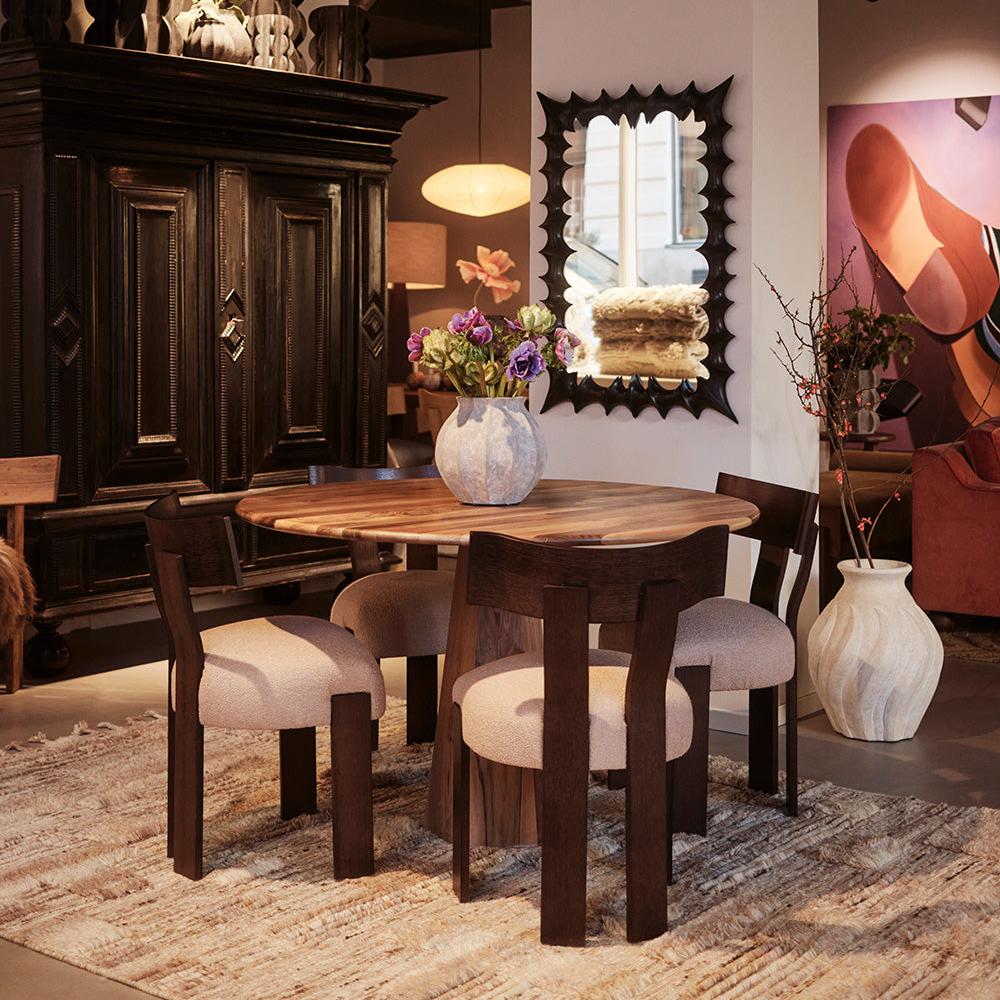 ALBA Chair beige with dark oak base