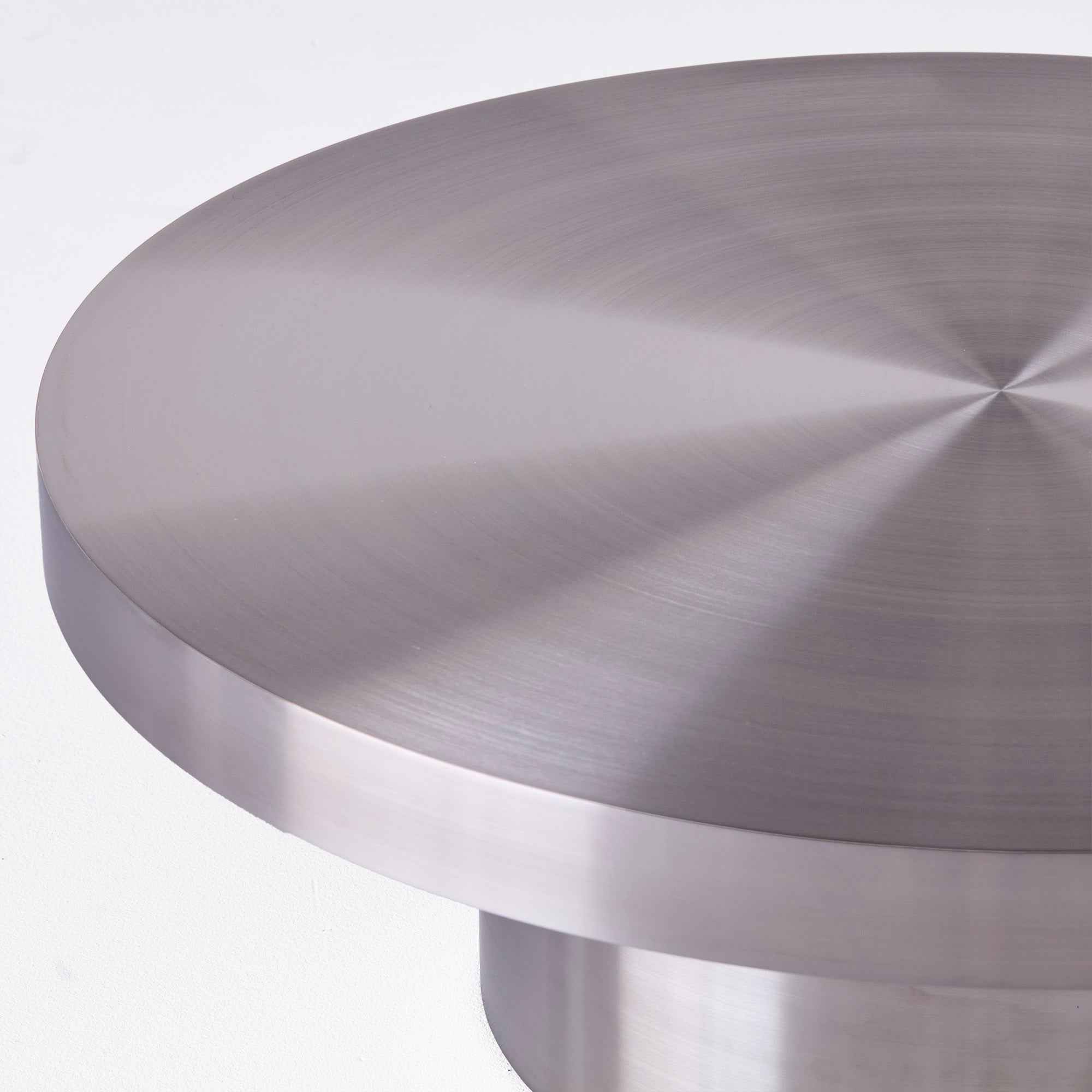 Couchtisch CUFFLINK poliertes Stahl