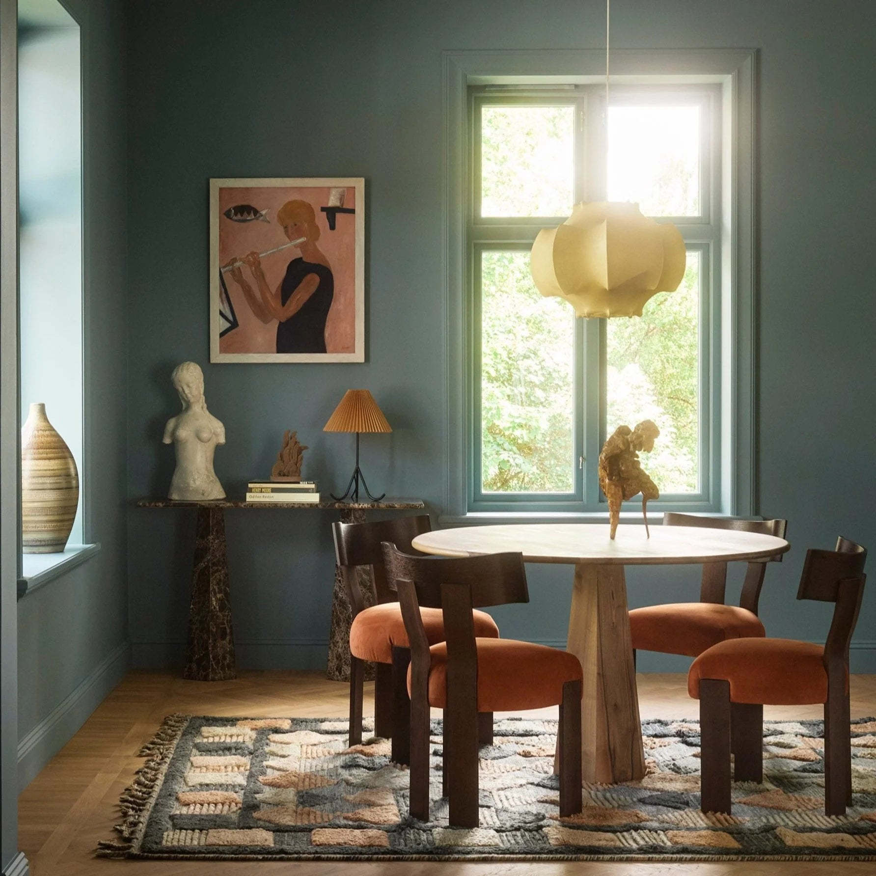 Ronde tafel HEXAGON notenhout