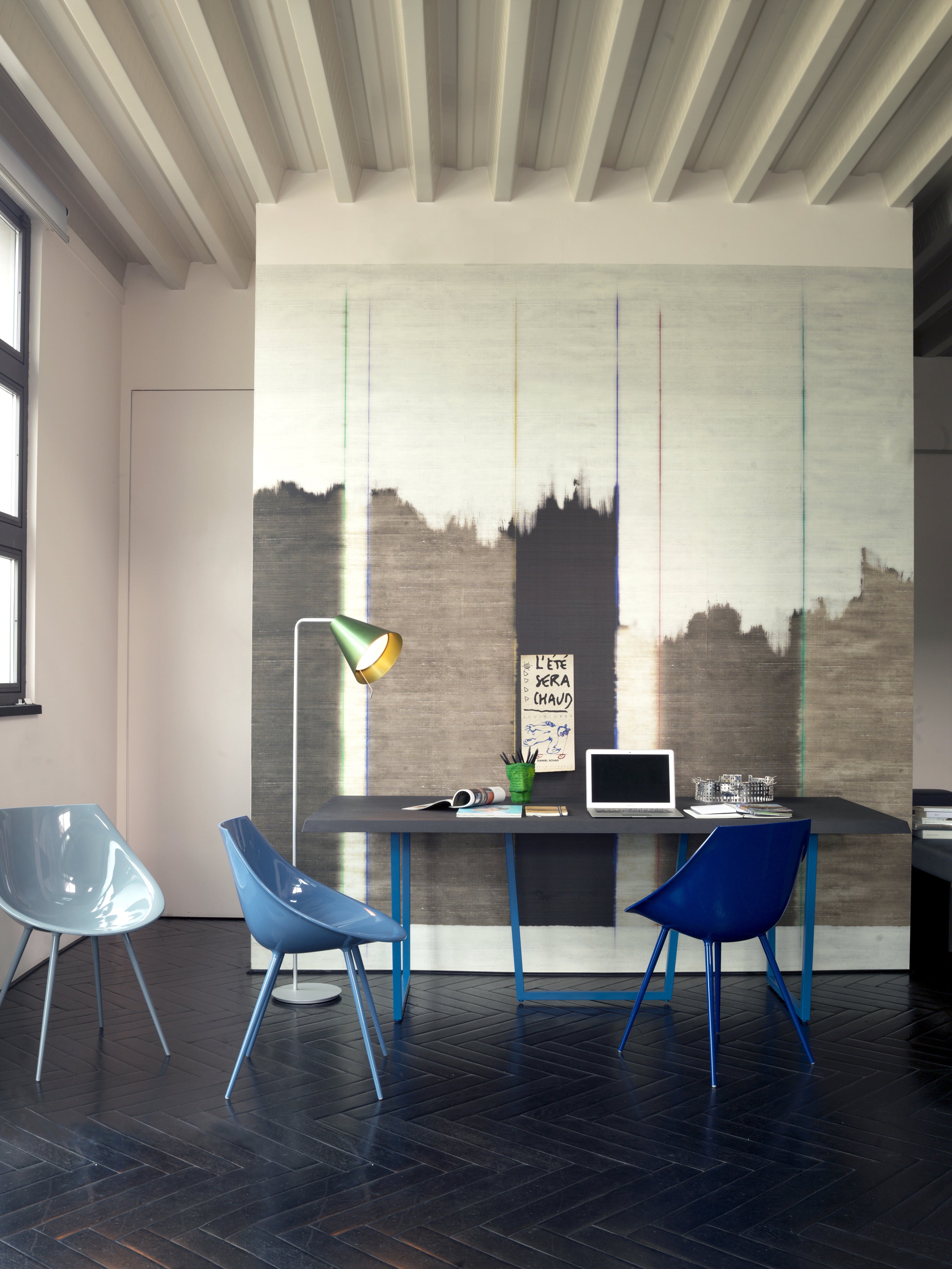 Gazelle Table white top with a red base