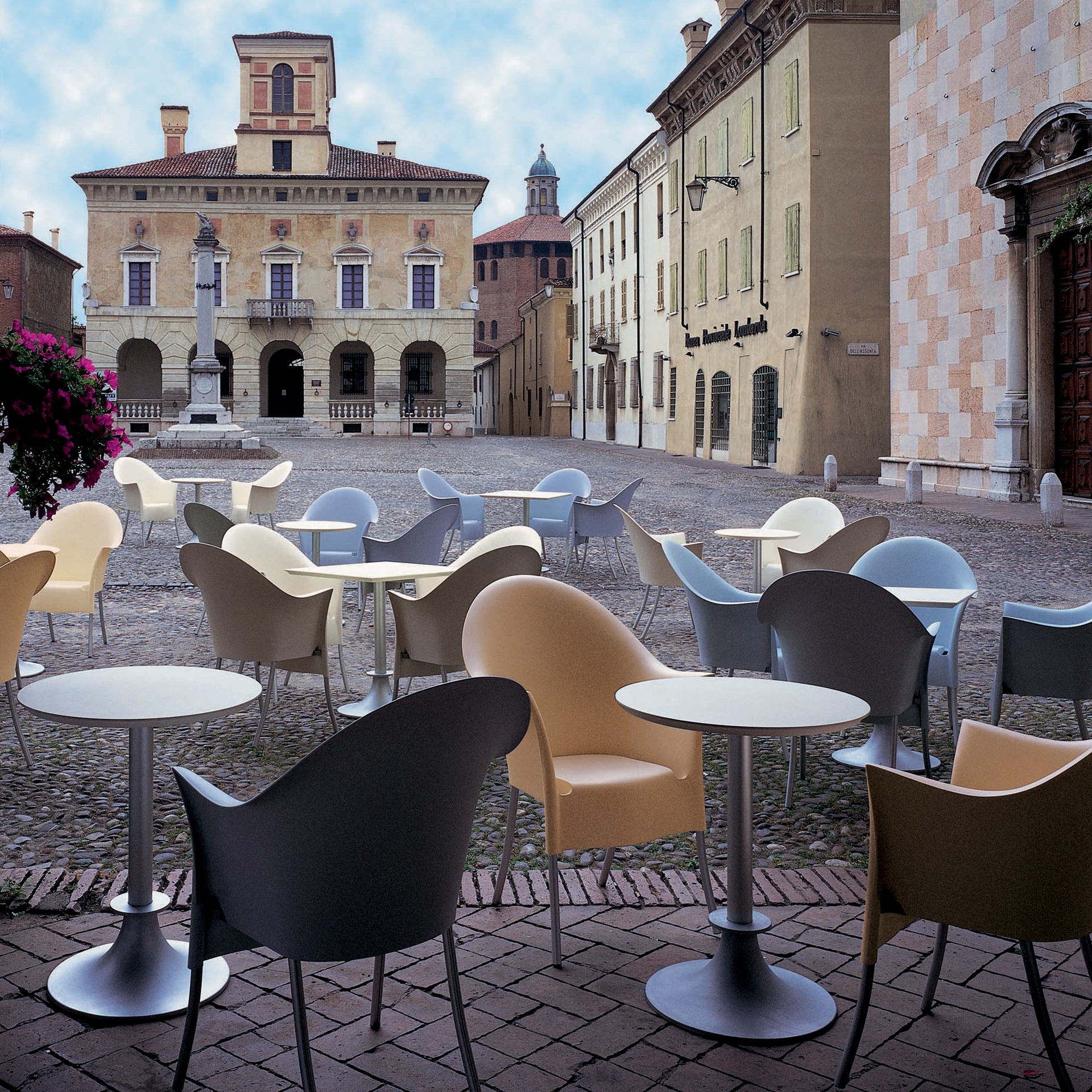 Lord Yi Cream Cafe Tisch