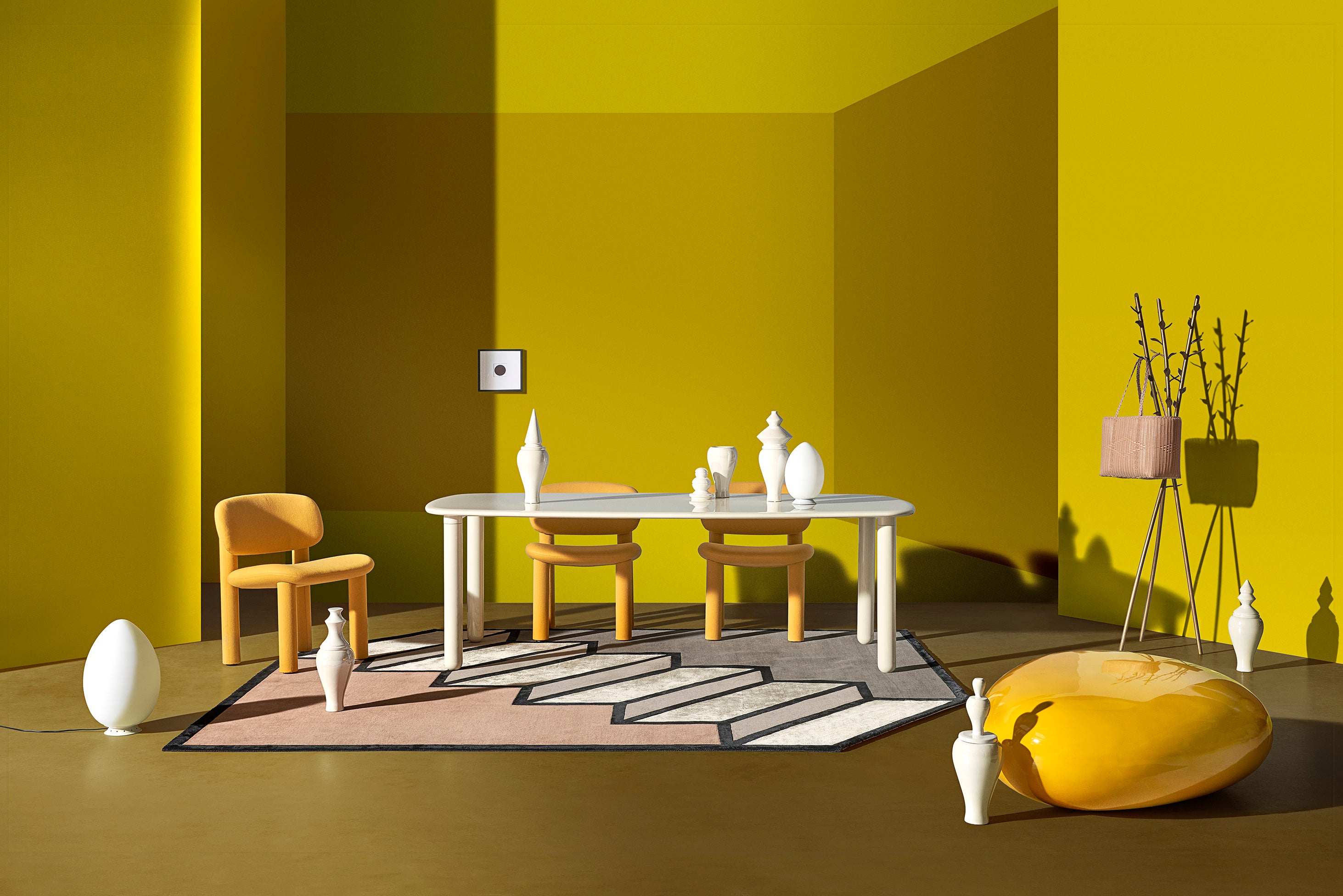 Tottori Totori table